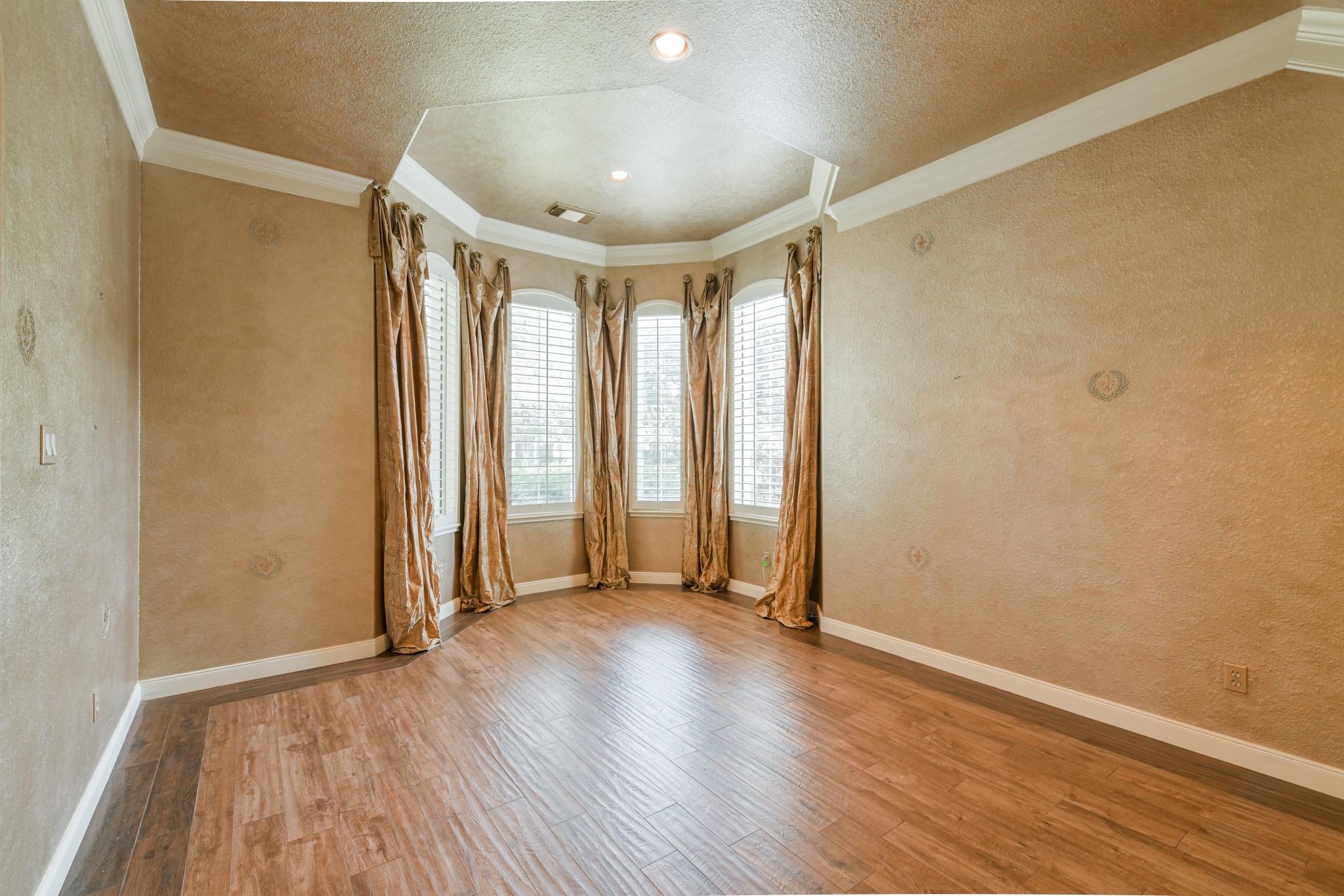 14623 Logan Falls Lane Property Photo 19