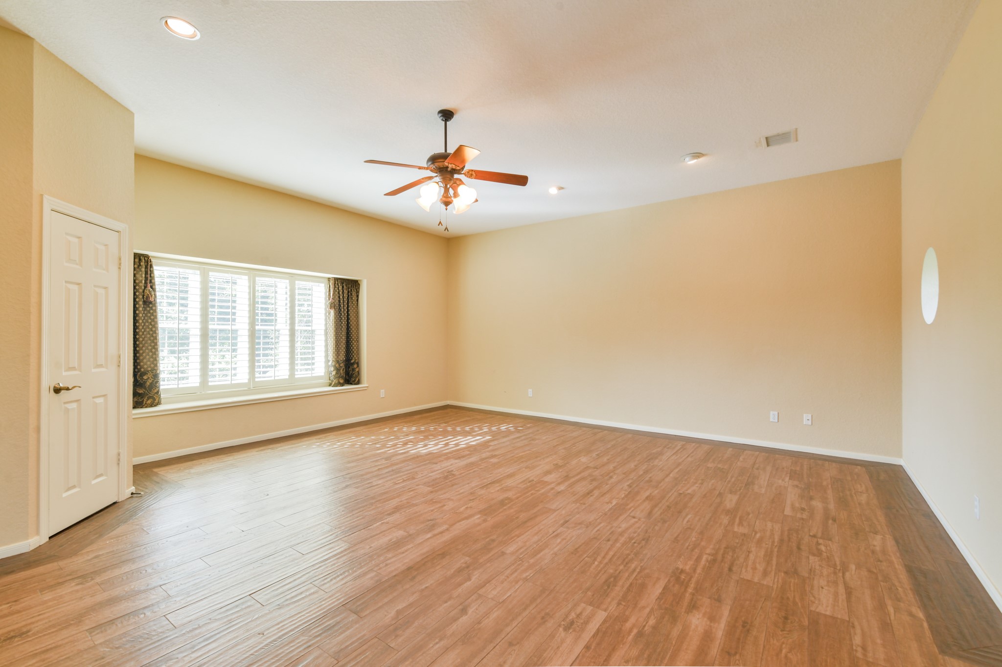 14623 Logan Falls Lane Property Photo 31