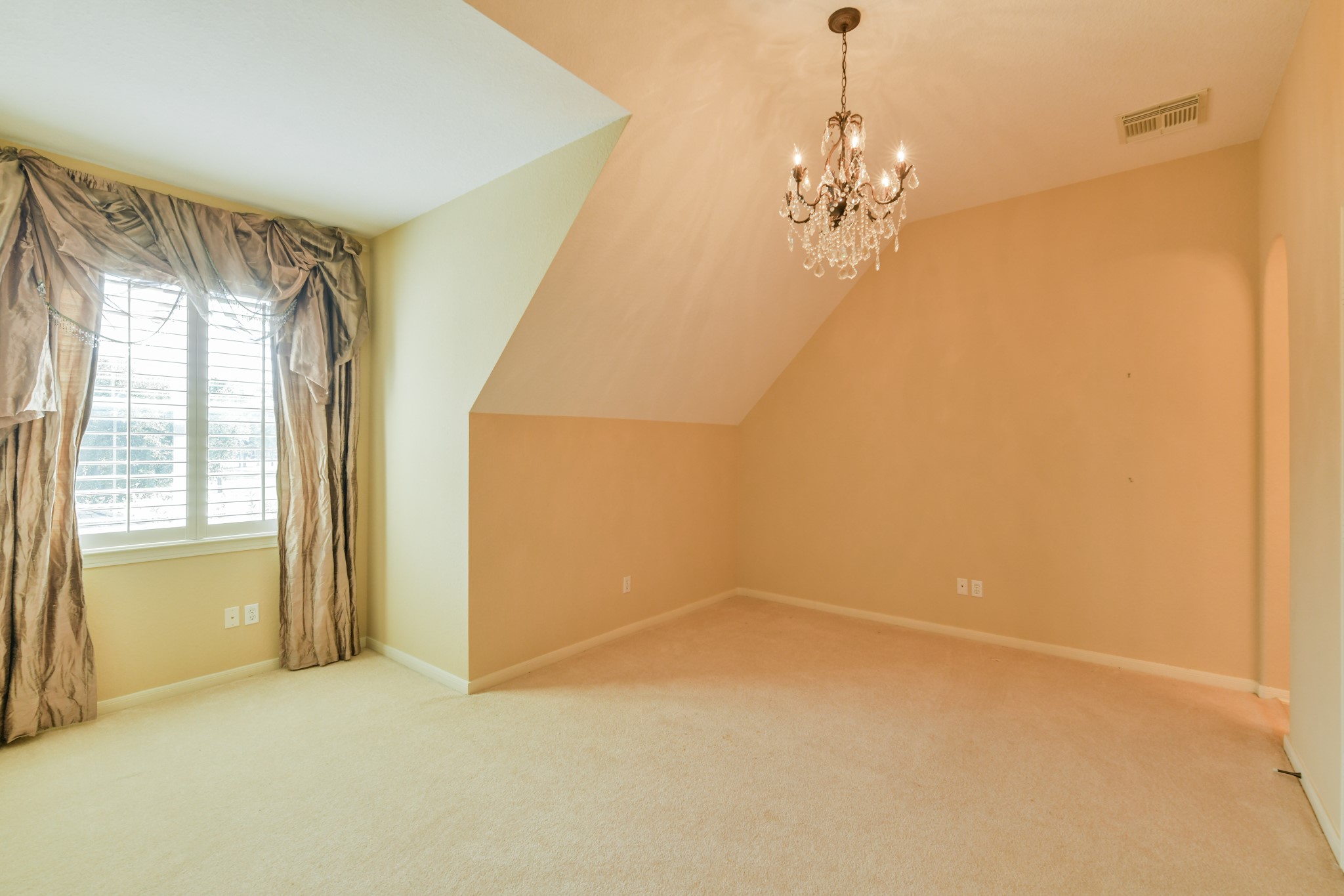 14623 Logan Falls Lane Property Photo 40