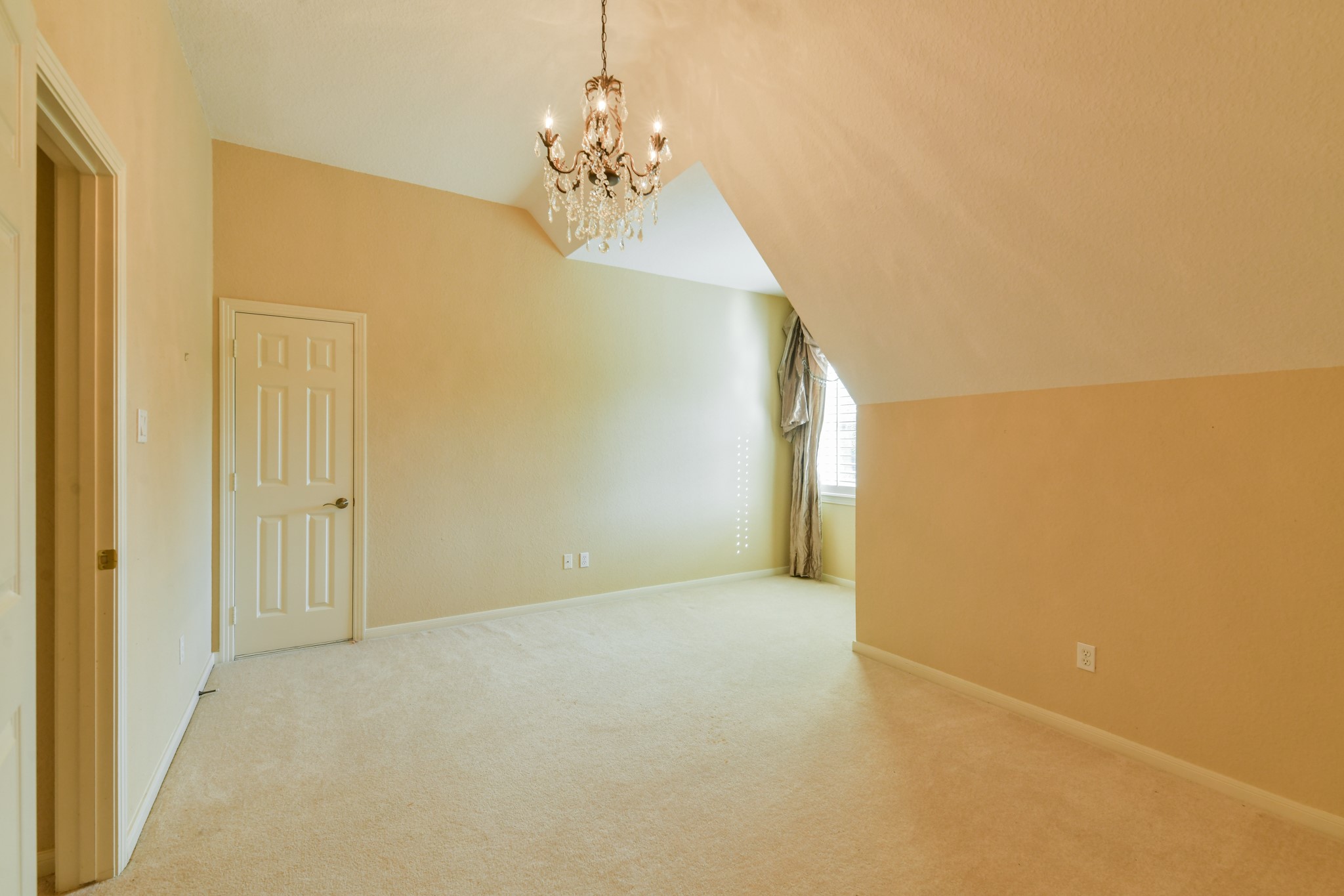 14623 Logan Falls Lane Property Photo 41