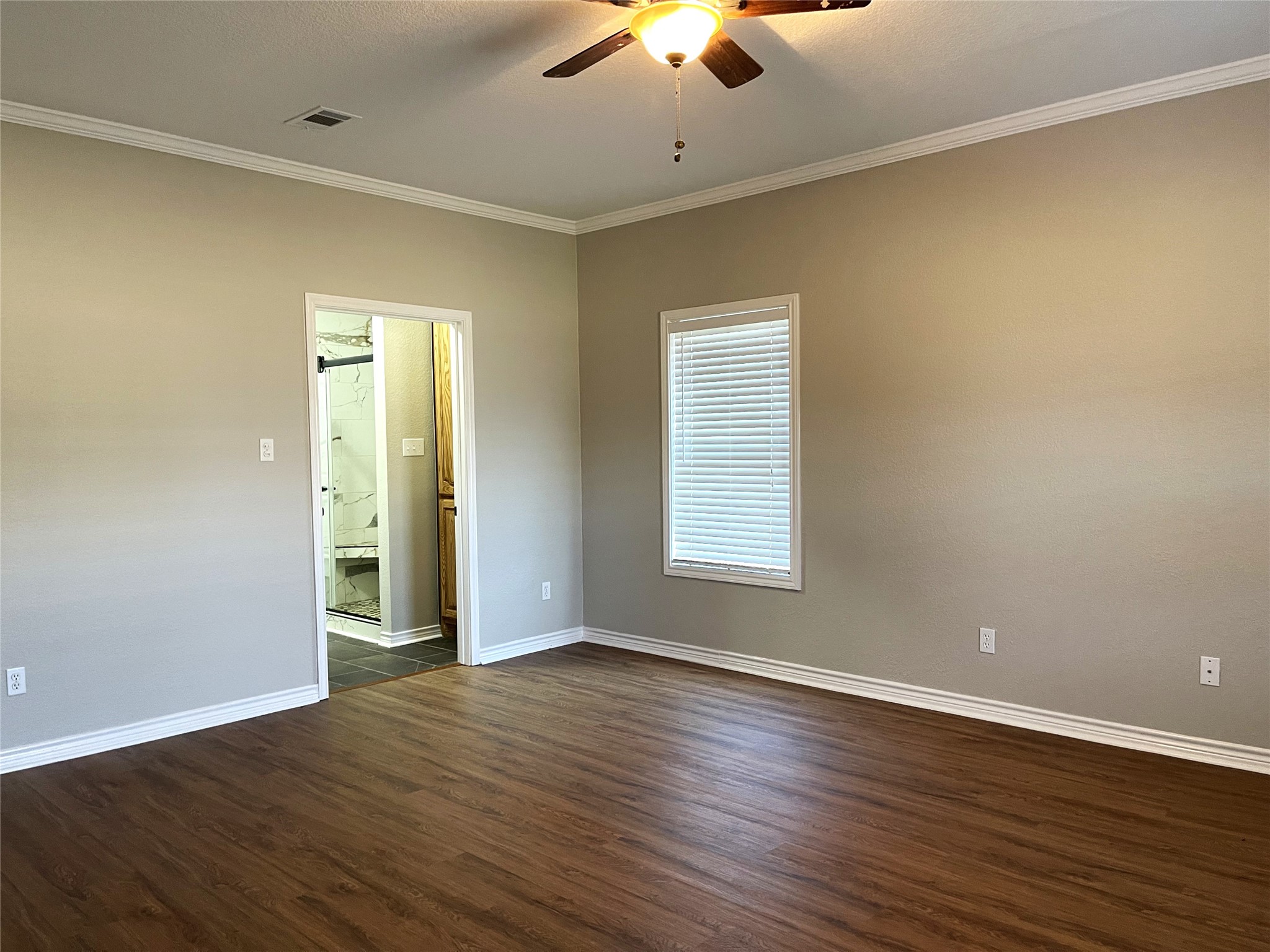 107 S Highway 14 Property Photo 18