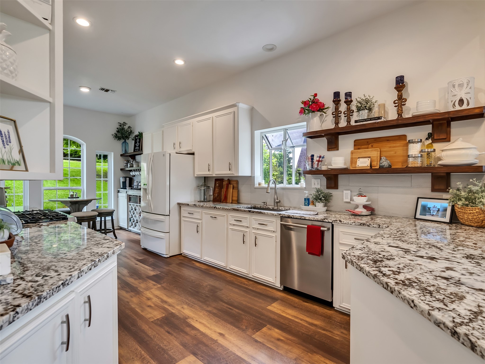 300 Coral Gables Property Photo 1