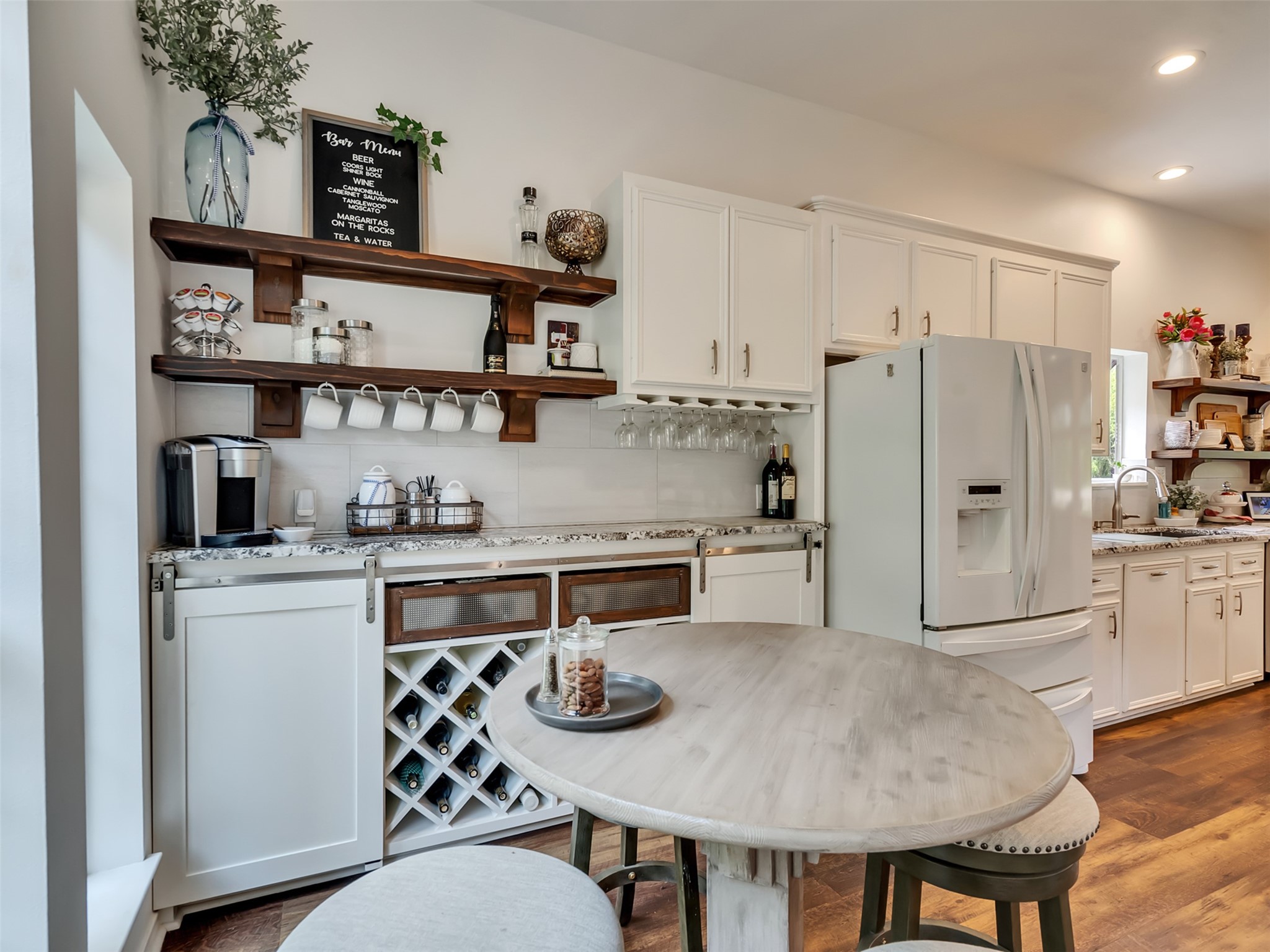 300 Coral Gables Property Photo 11