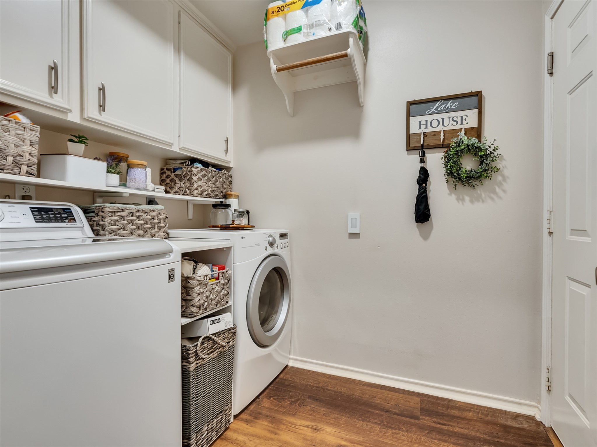 300 Coral Gables Property Photo 19