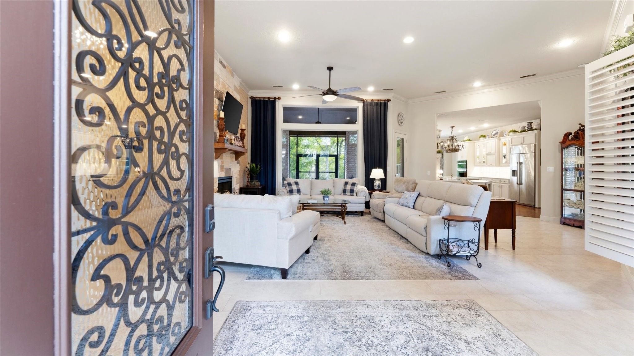 18703 Palm Beach Boulevard Property Photo 6