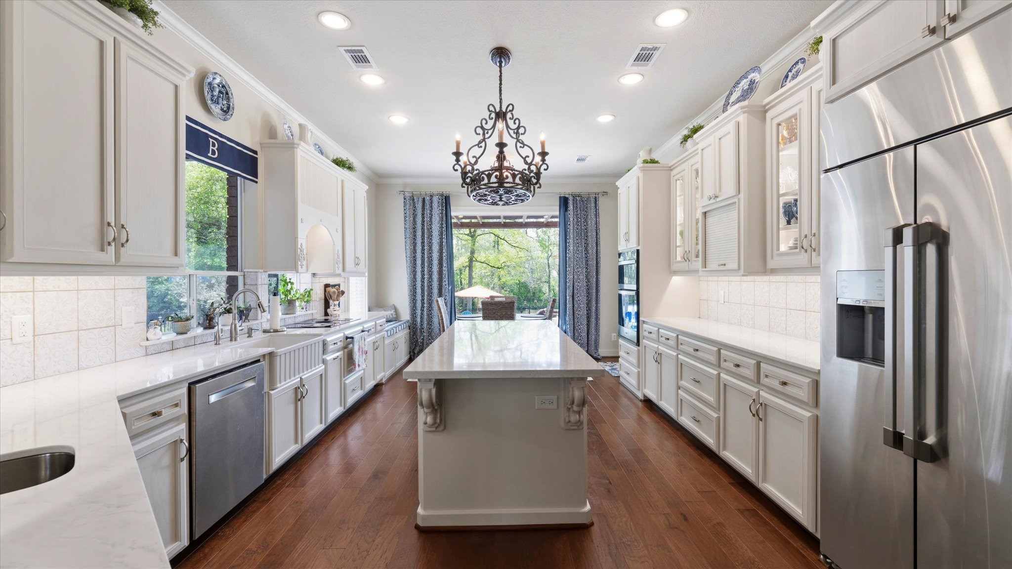 18703 Palm Beach Boulevard Property Photo 8