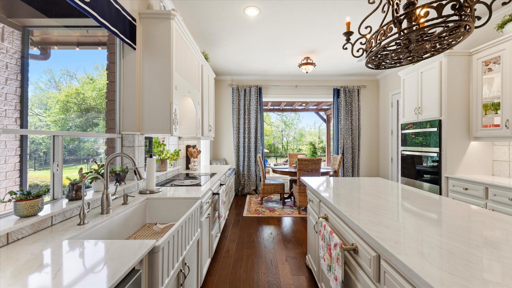 18703 Palm Beach Boulevard Property Photo 9