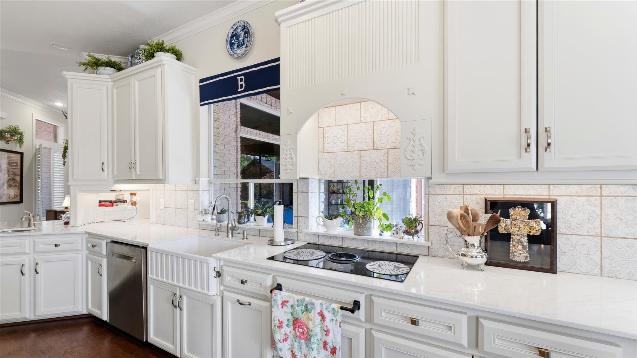 18703 Palm Beach Boulevard Property Photo 10