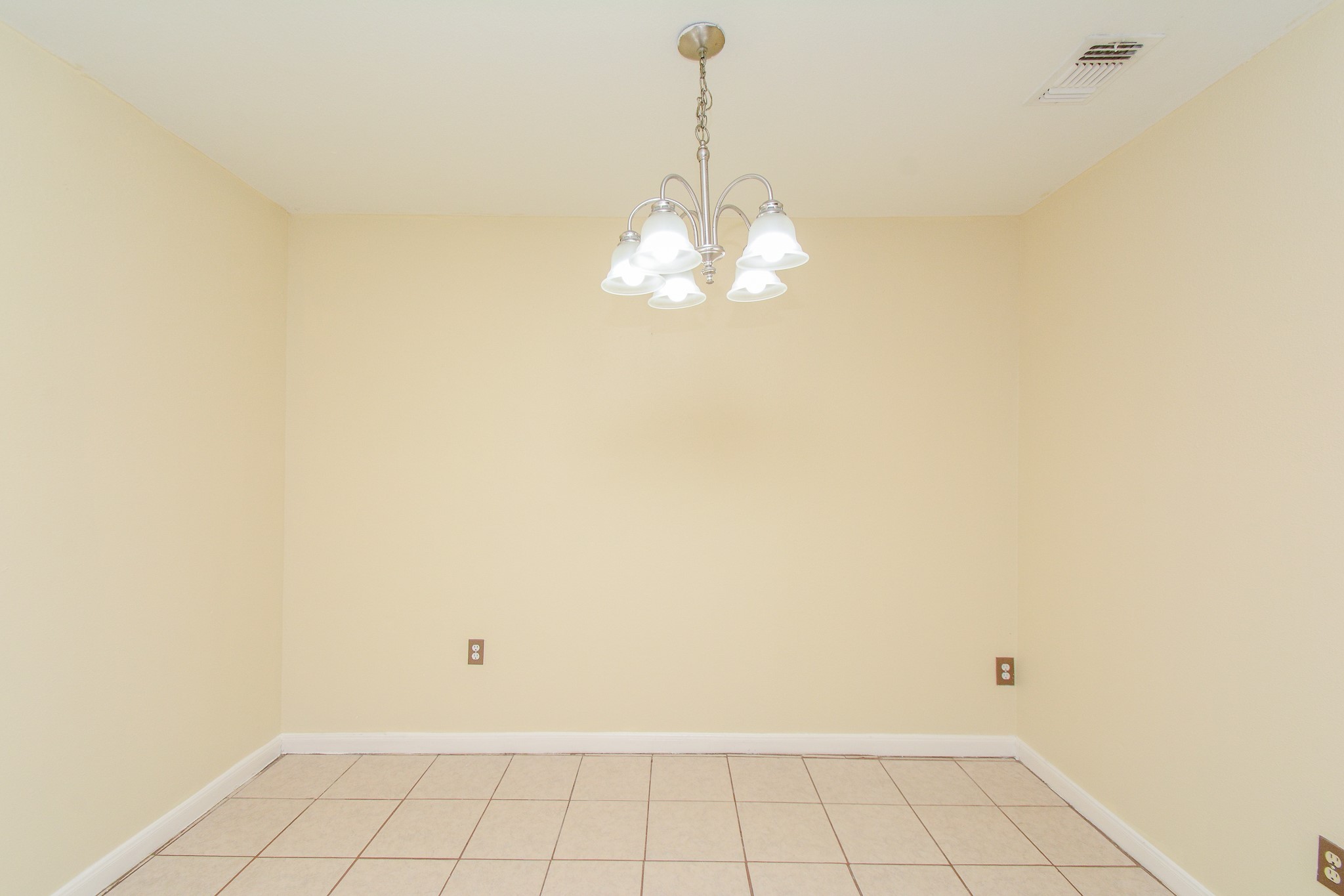 8607 Crystal Cove Circle Property Photo 8