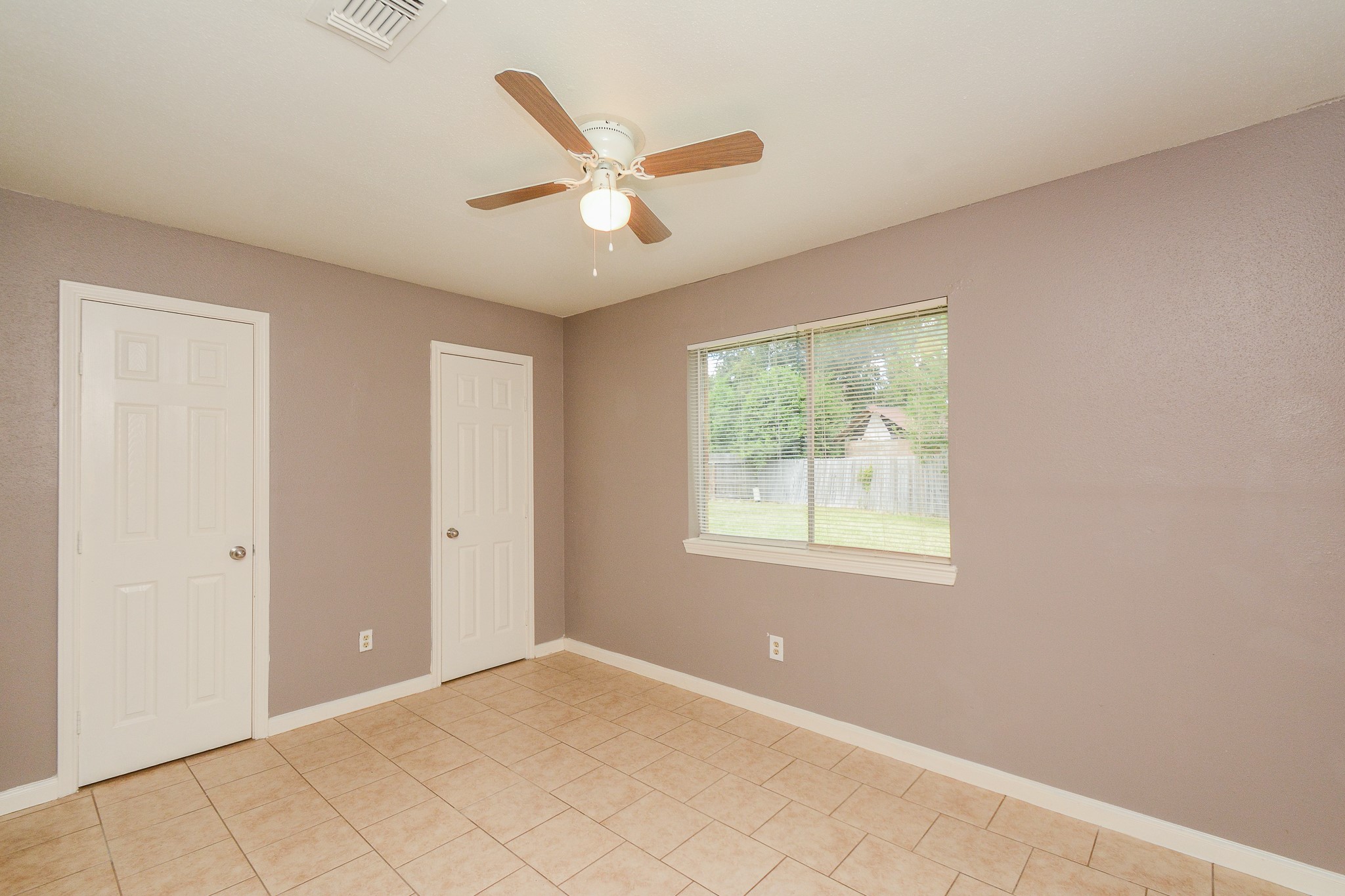 8607 Crystal Cove Circle Property Photo 15