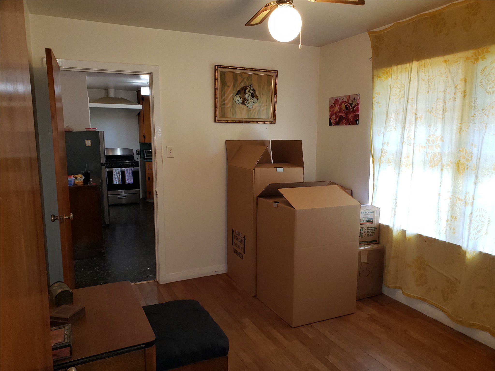 5906 Leon Street Property Photo 9