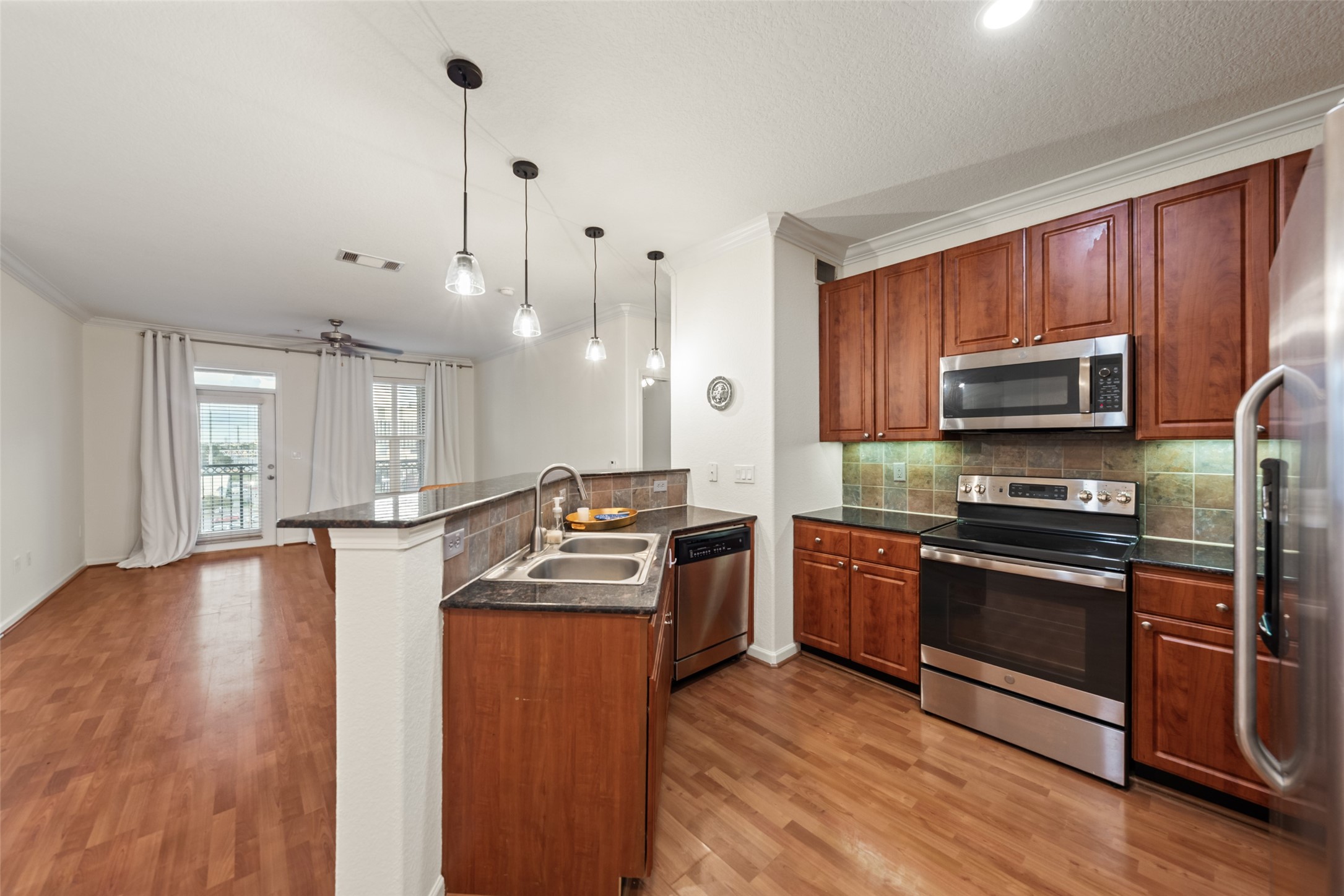 1711 Old Spanish Trail 453 Property Photo 6