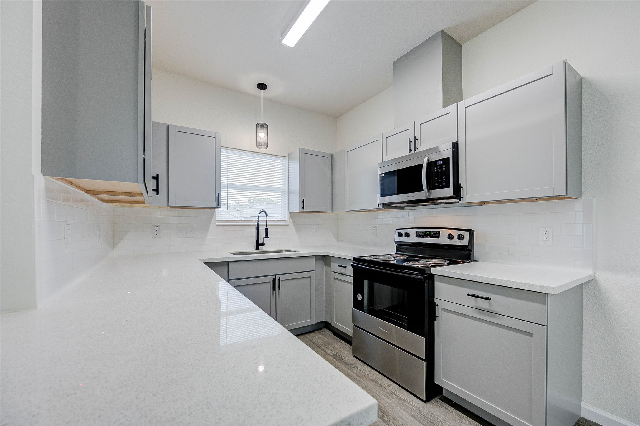 319 N Carolina Street A Property Photo 8