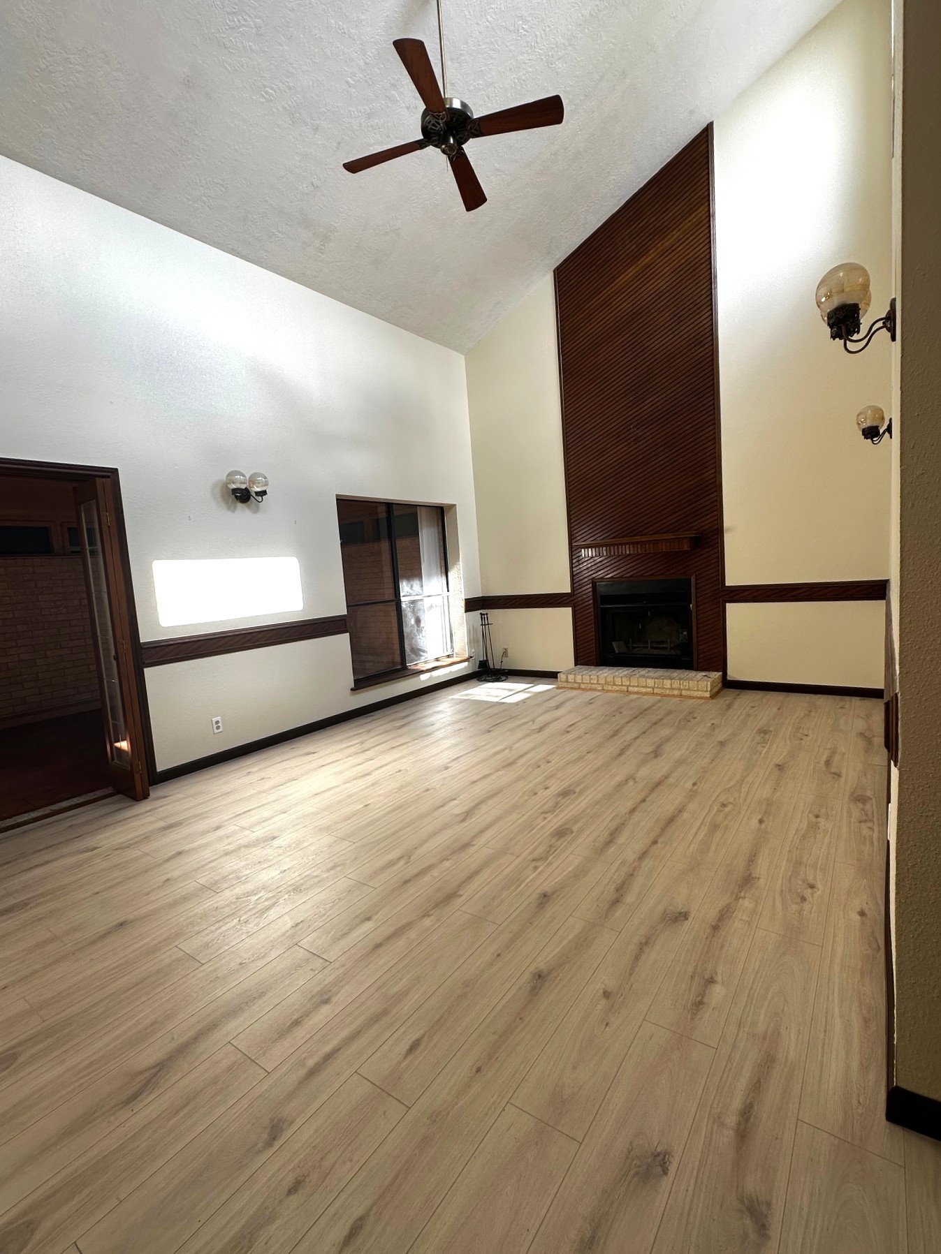 102 Briar Ridge Drive Property Photo 3