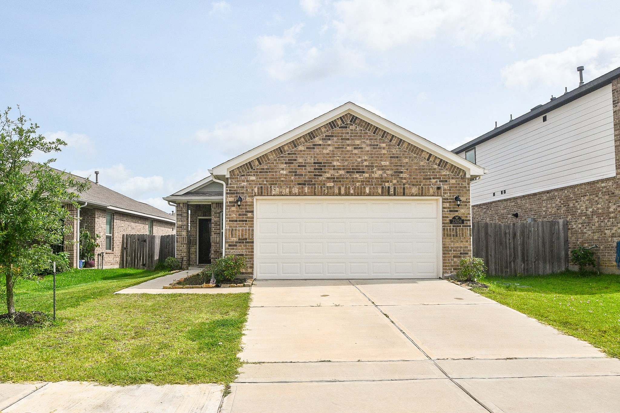 23054 True Fortune Drive Property Photo 2