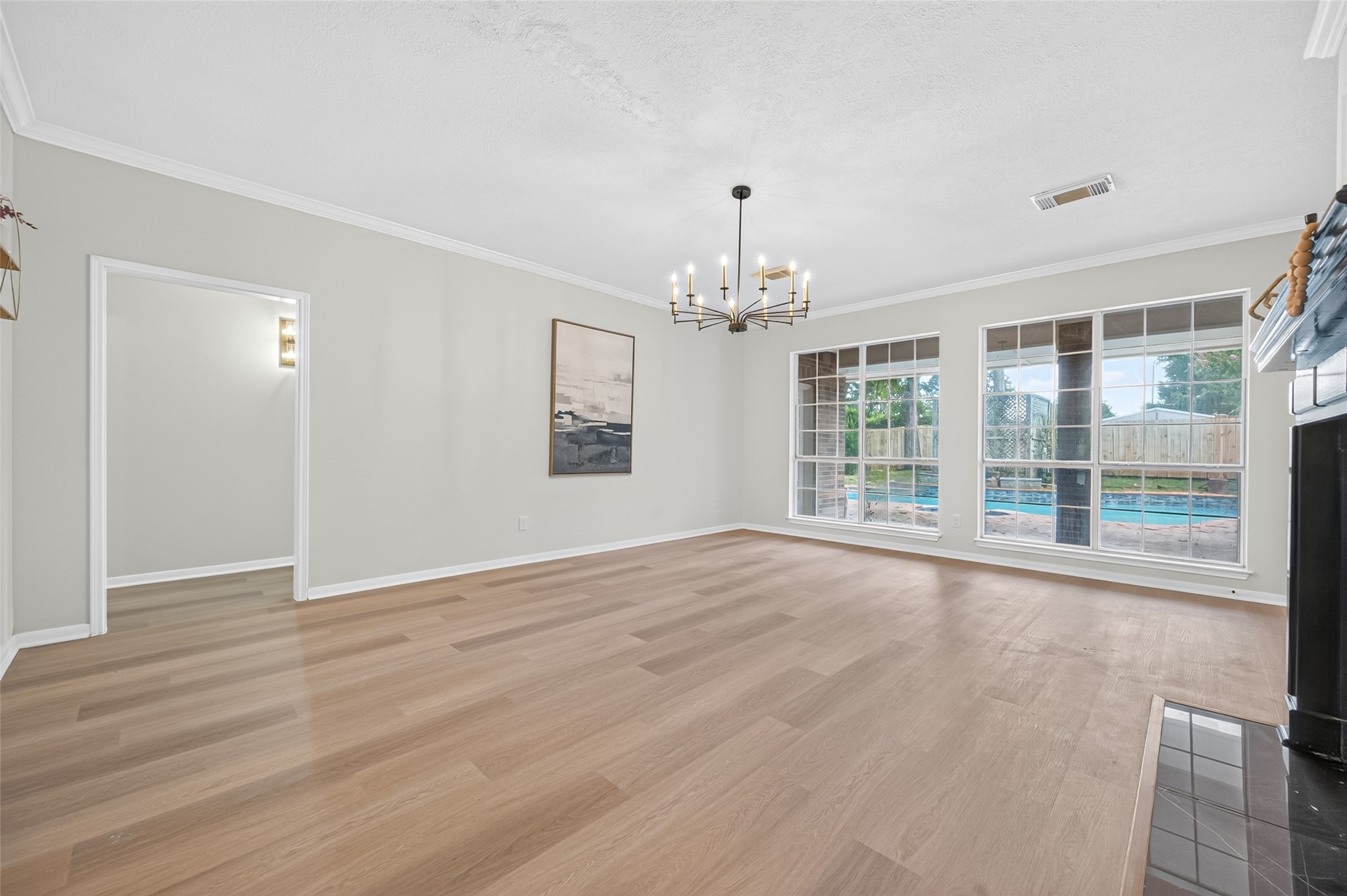 12514 Leytonstone Street Property Photo 8