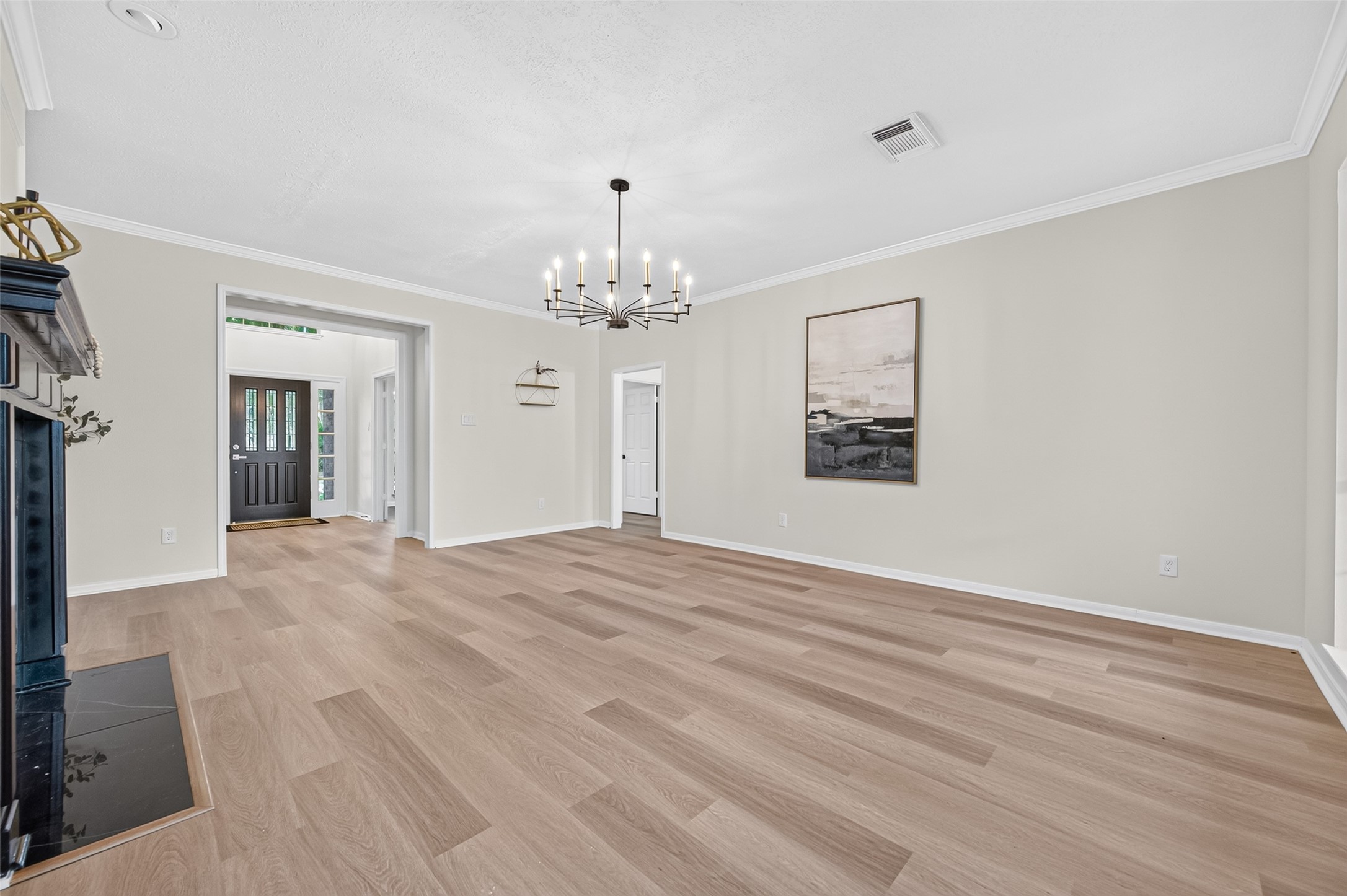 12514 Leytonstone Street Property Photo 11