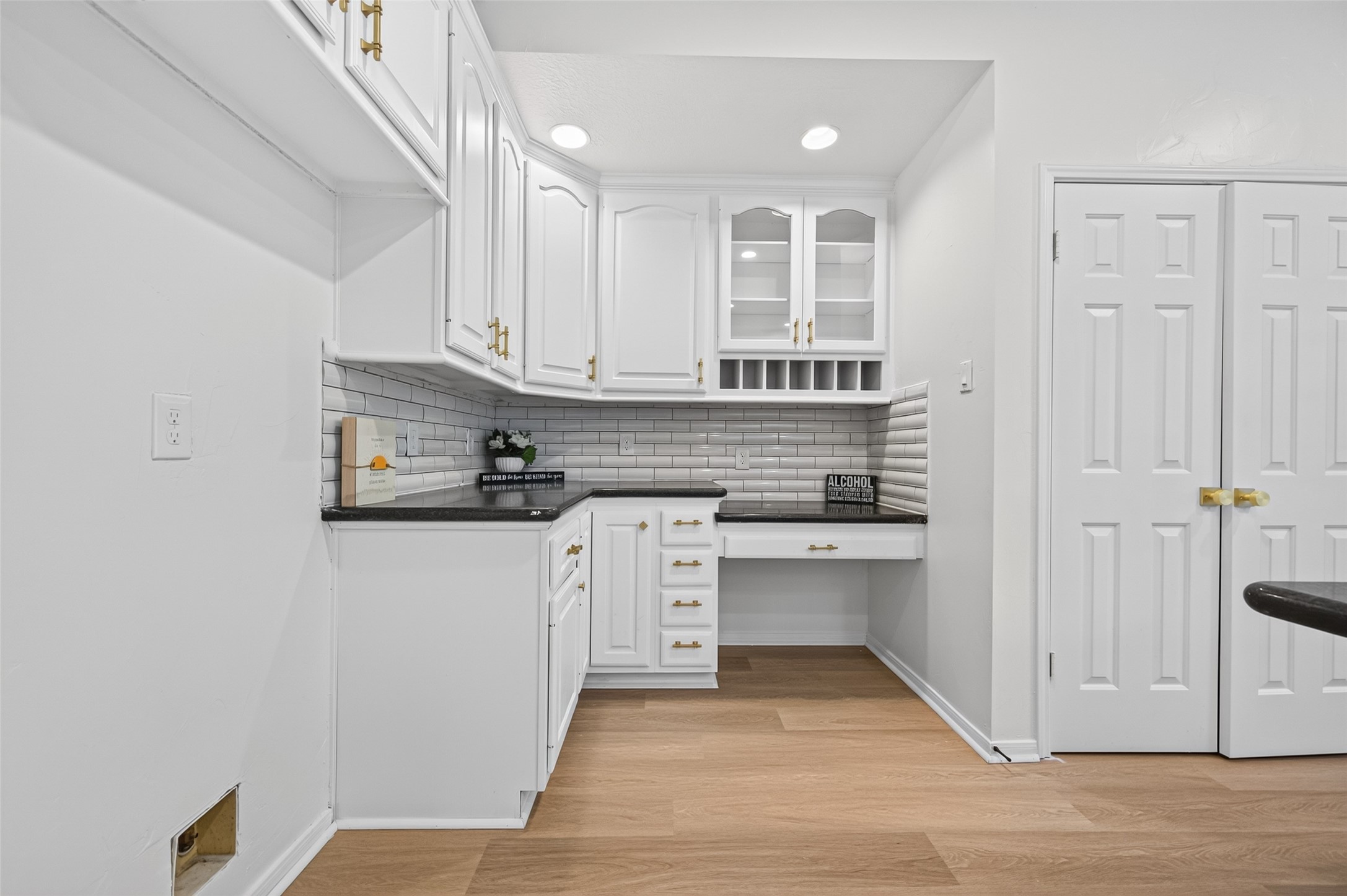 12514 Leytonstone Street Property Photo 18