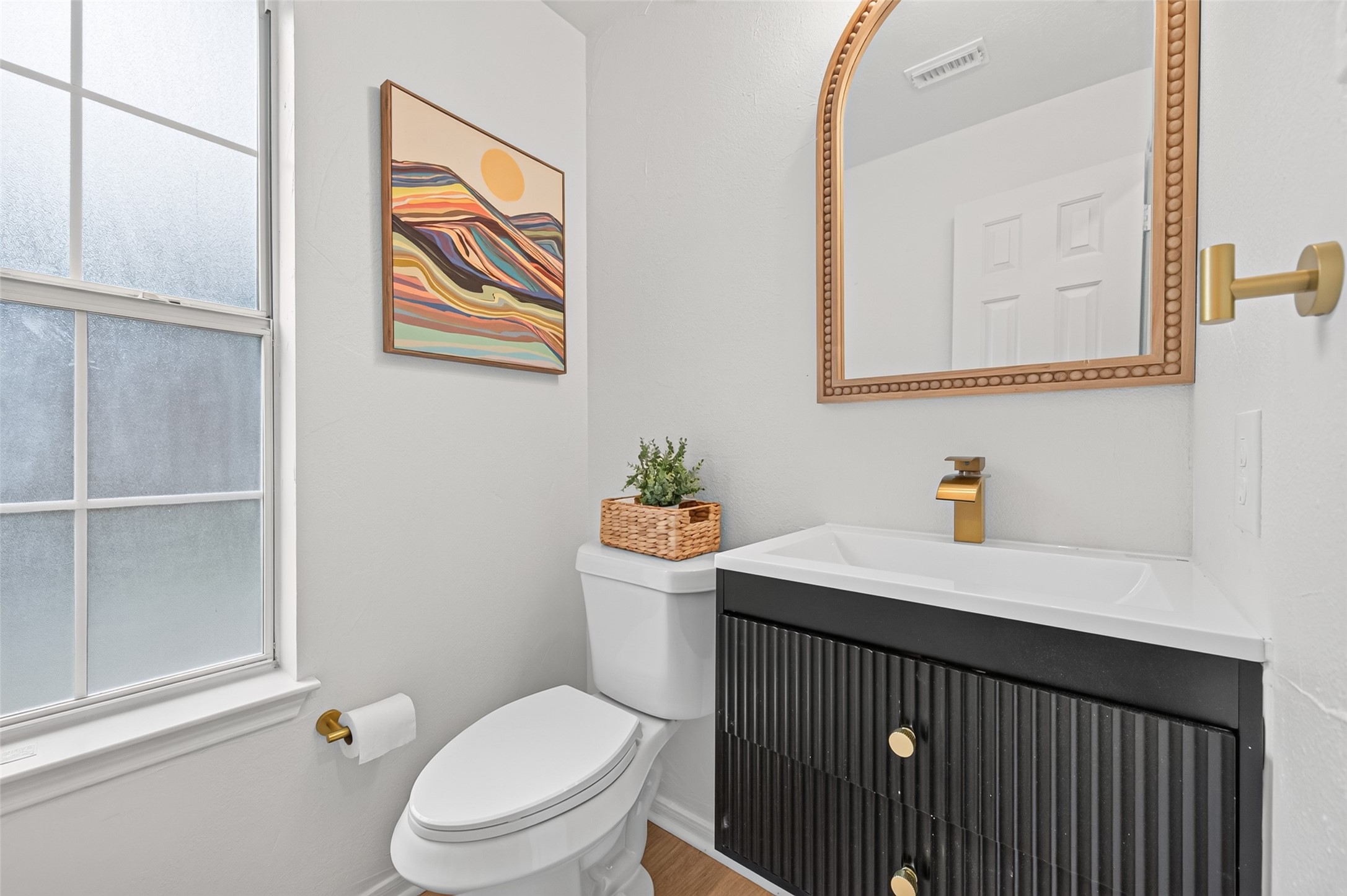 12514 Leytonstone Street Property Photo 22