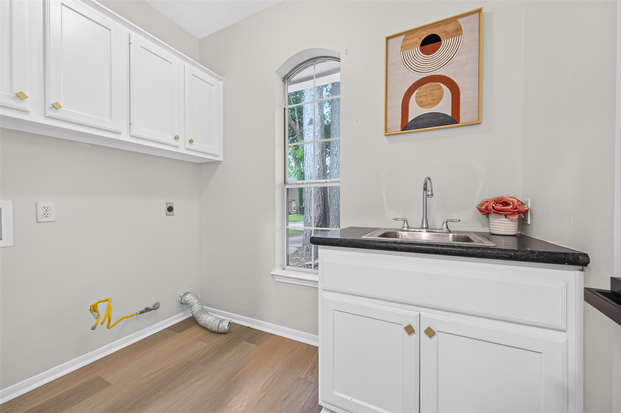 12514 Leytonstone Street Property Photo 23