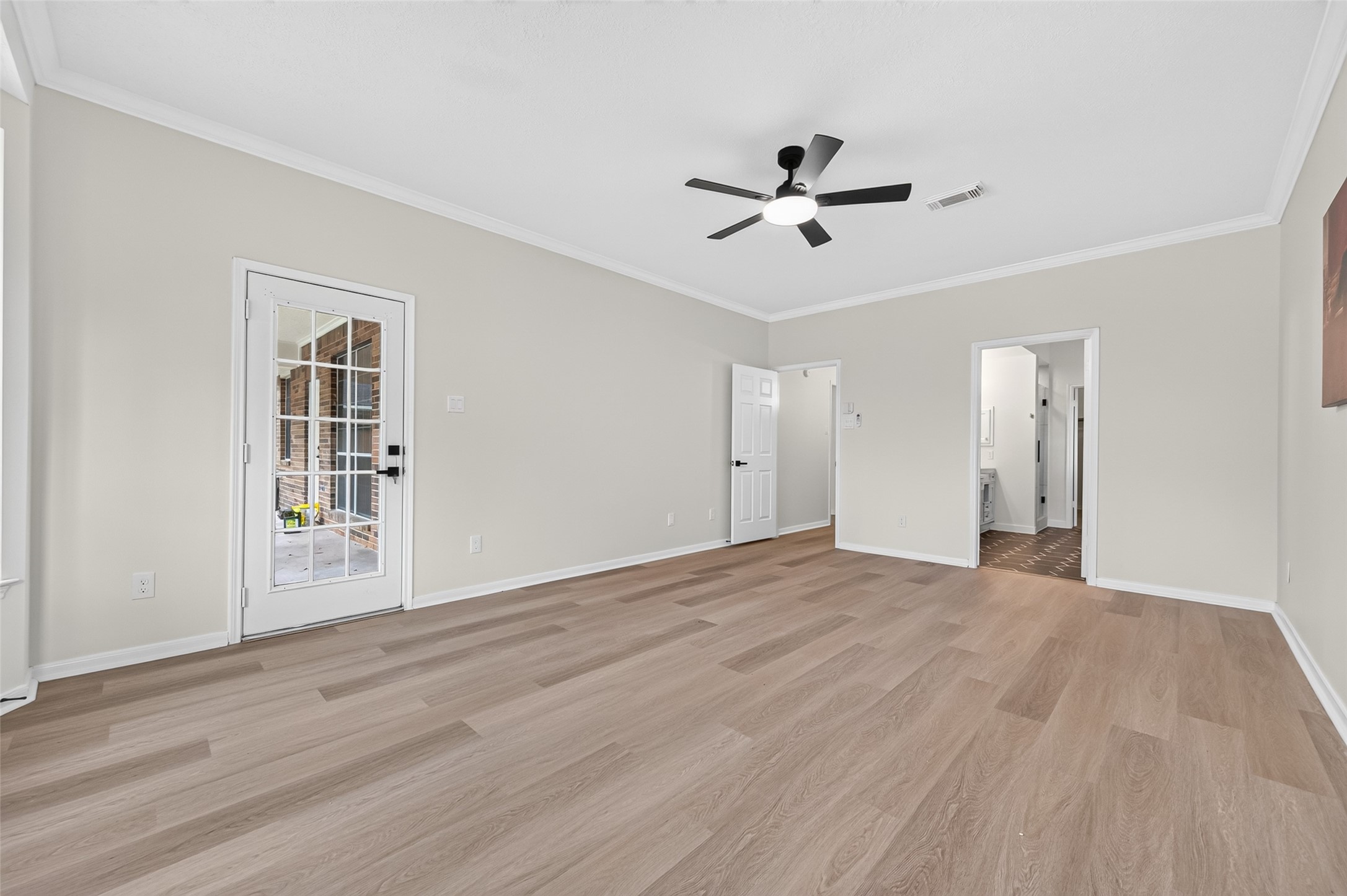12514 Leytonstone Street Property Photo 27