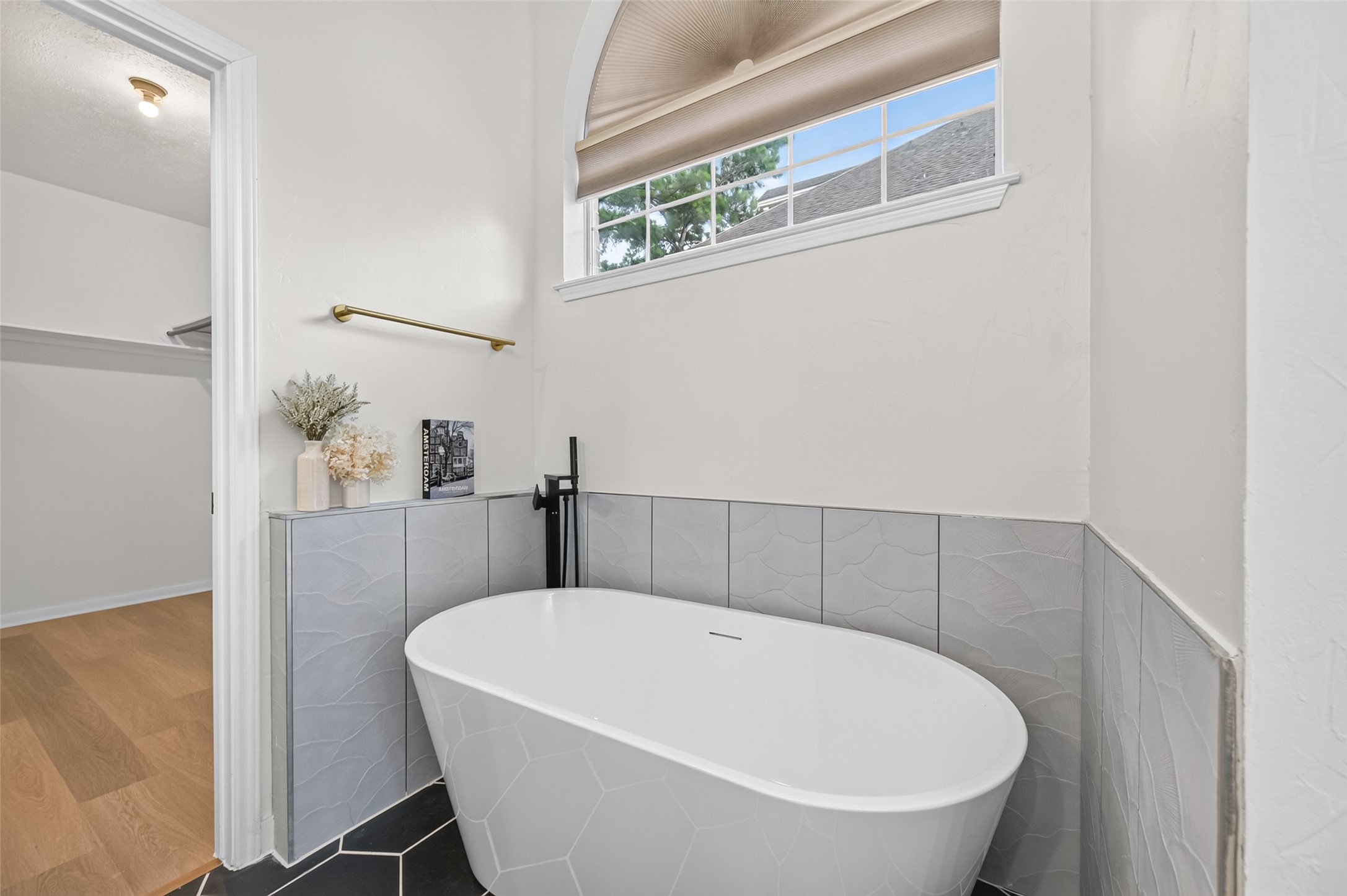 12514 Leytonstone Street Property Photo 31