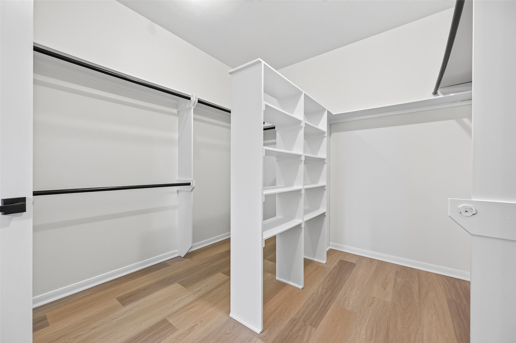 12514 Leytonstone Street Property Photo 32