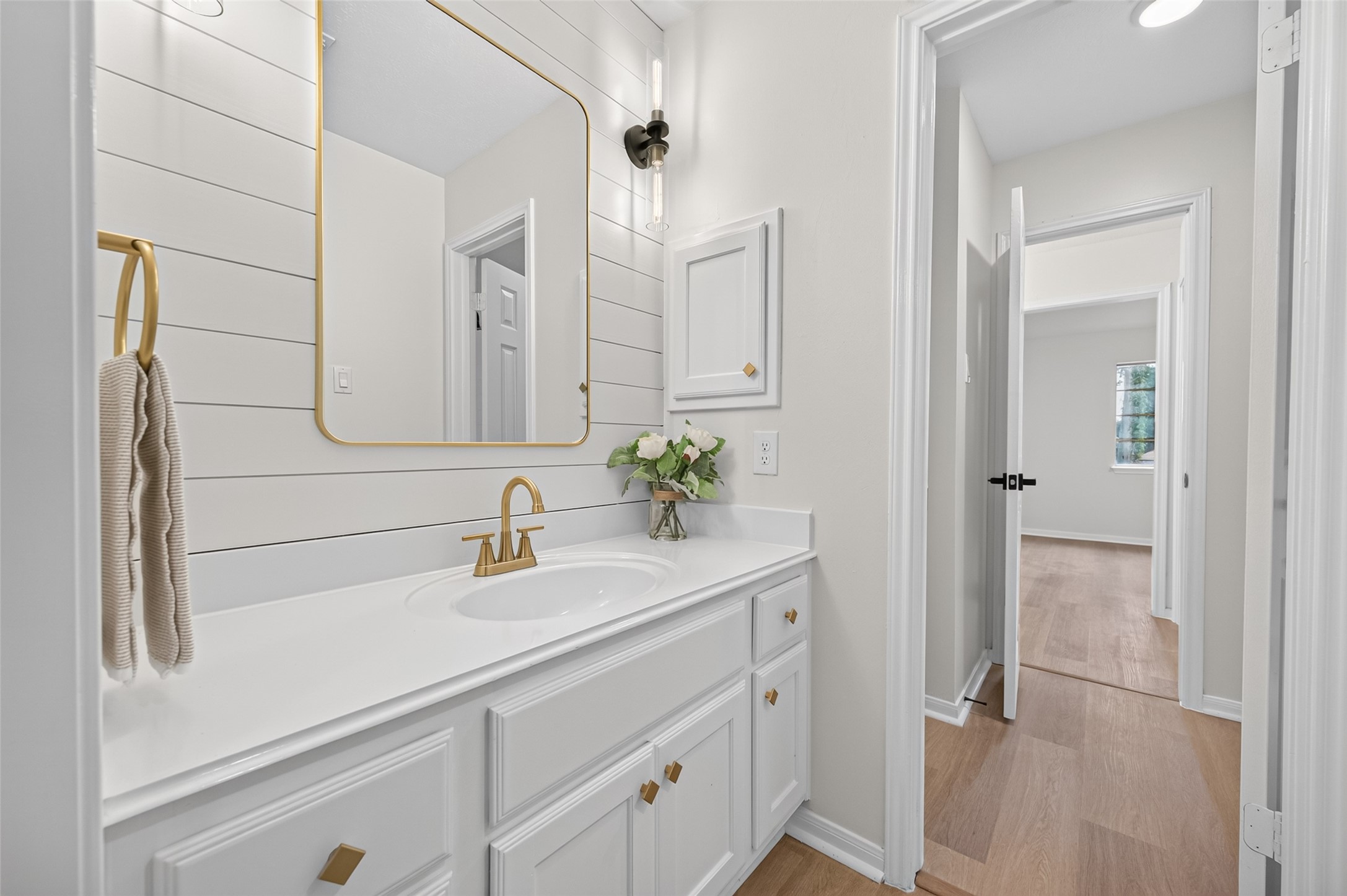 12514 Leytonstone Street Property Photo 39