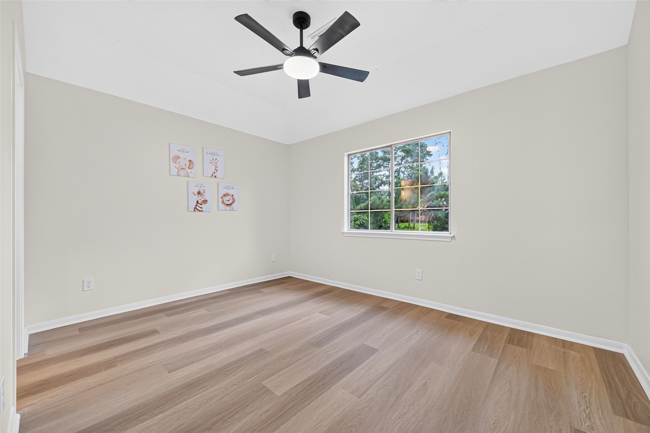 12514 Leytonstone Street Property Photo 43