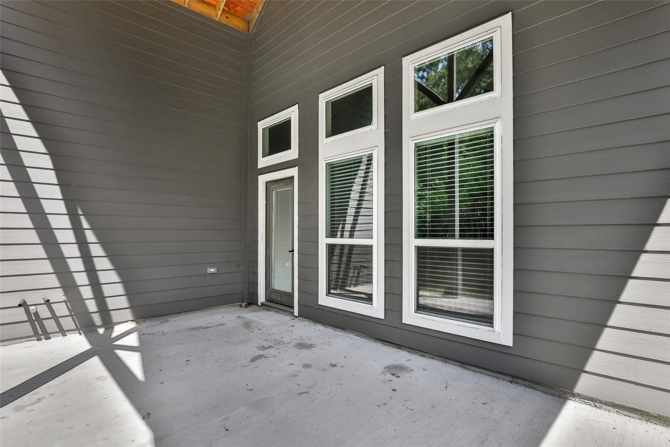 525 Little Spring Court Property Photo 5