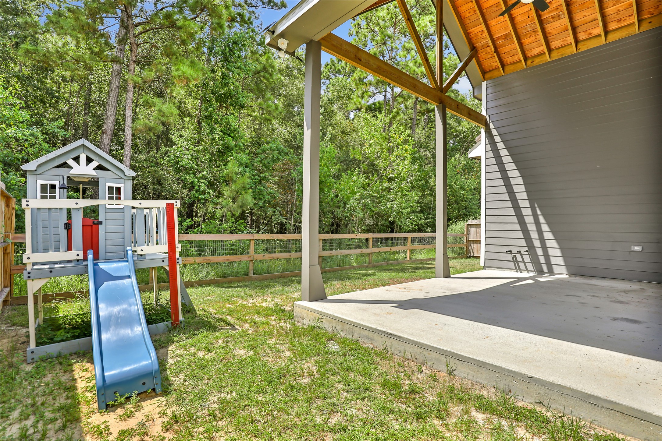 525 Little Spring Court Property Photo 6