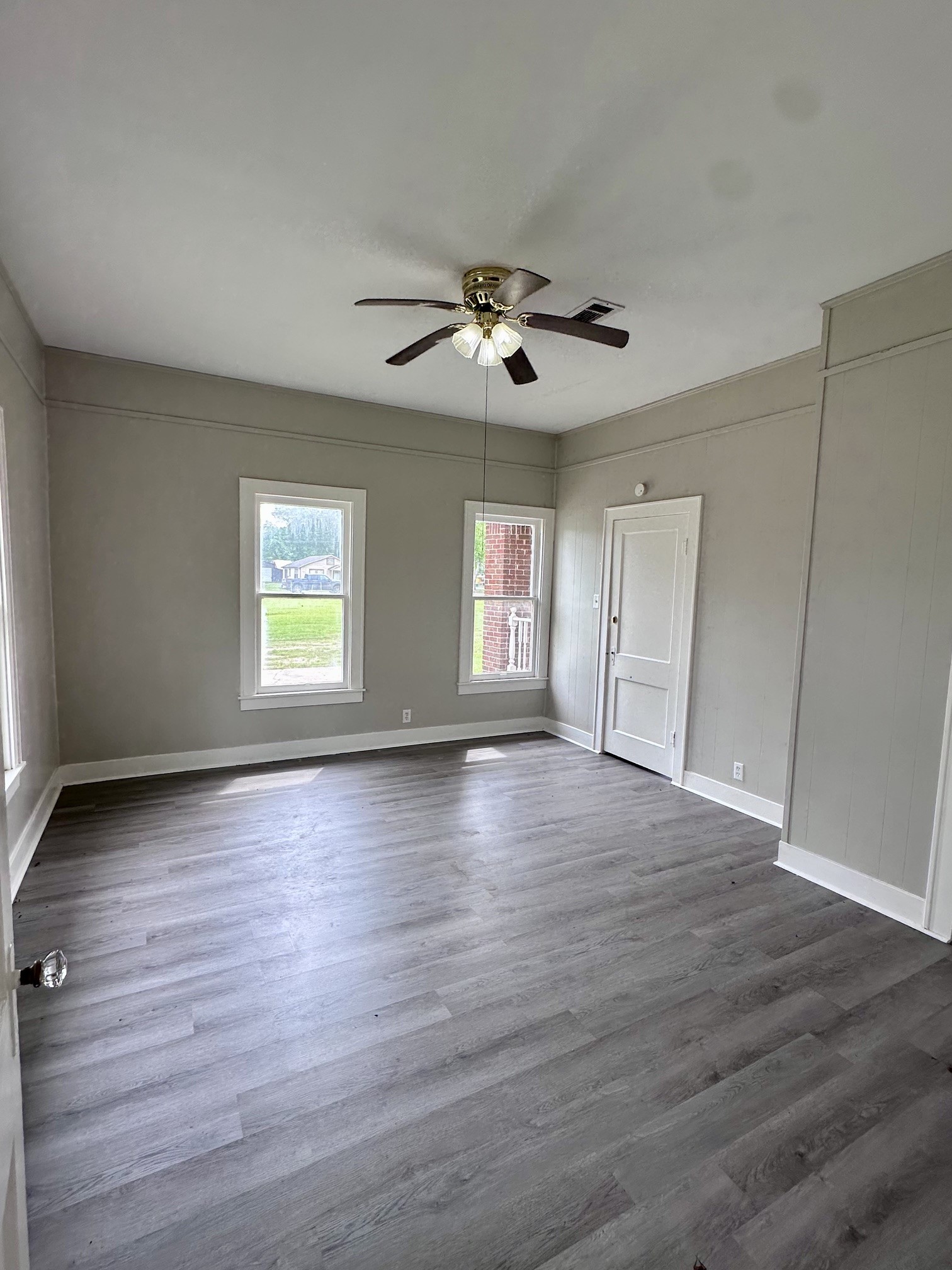 217 Marland St Property Photo 9