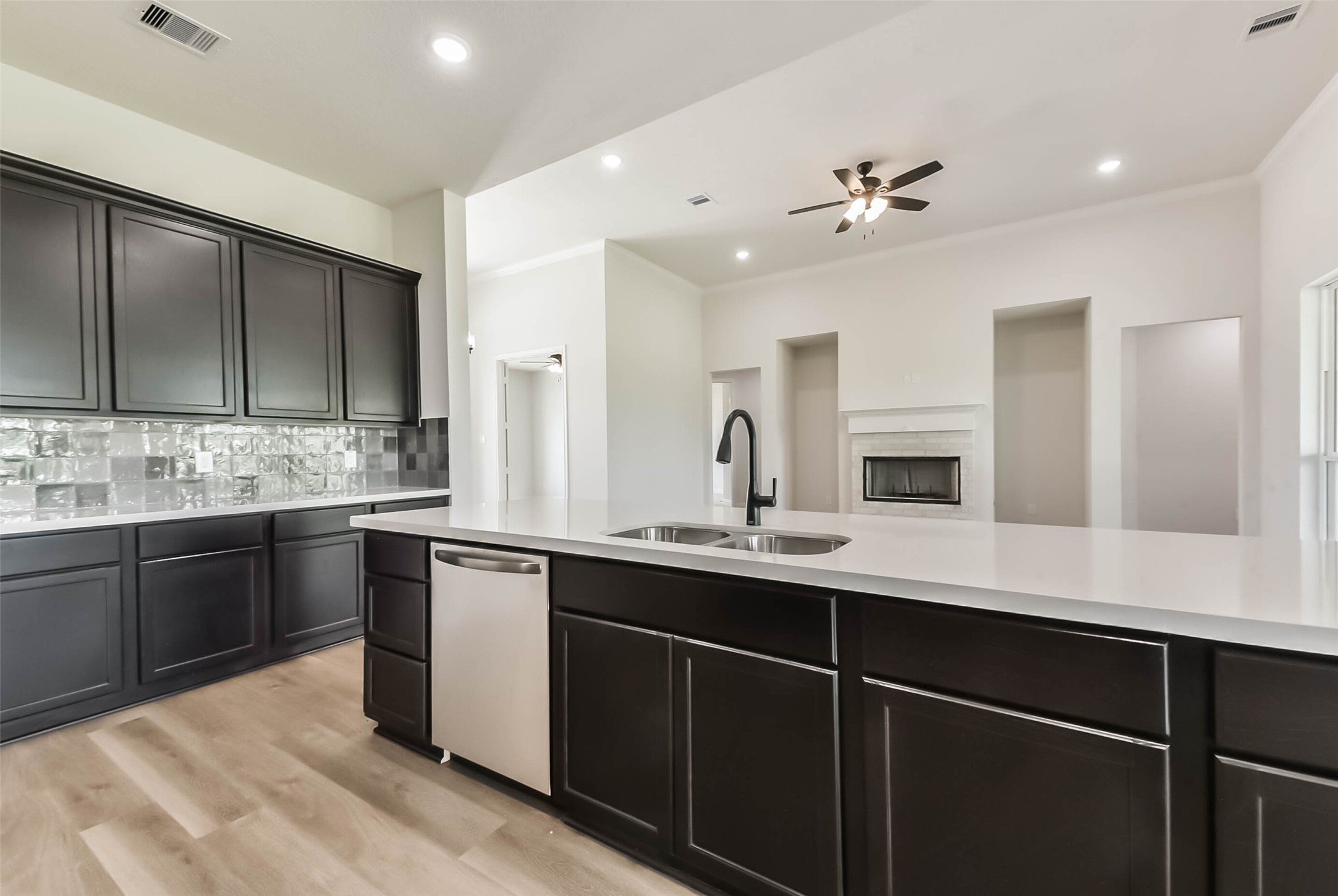 6618 Freret Bayou Property Photo 8