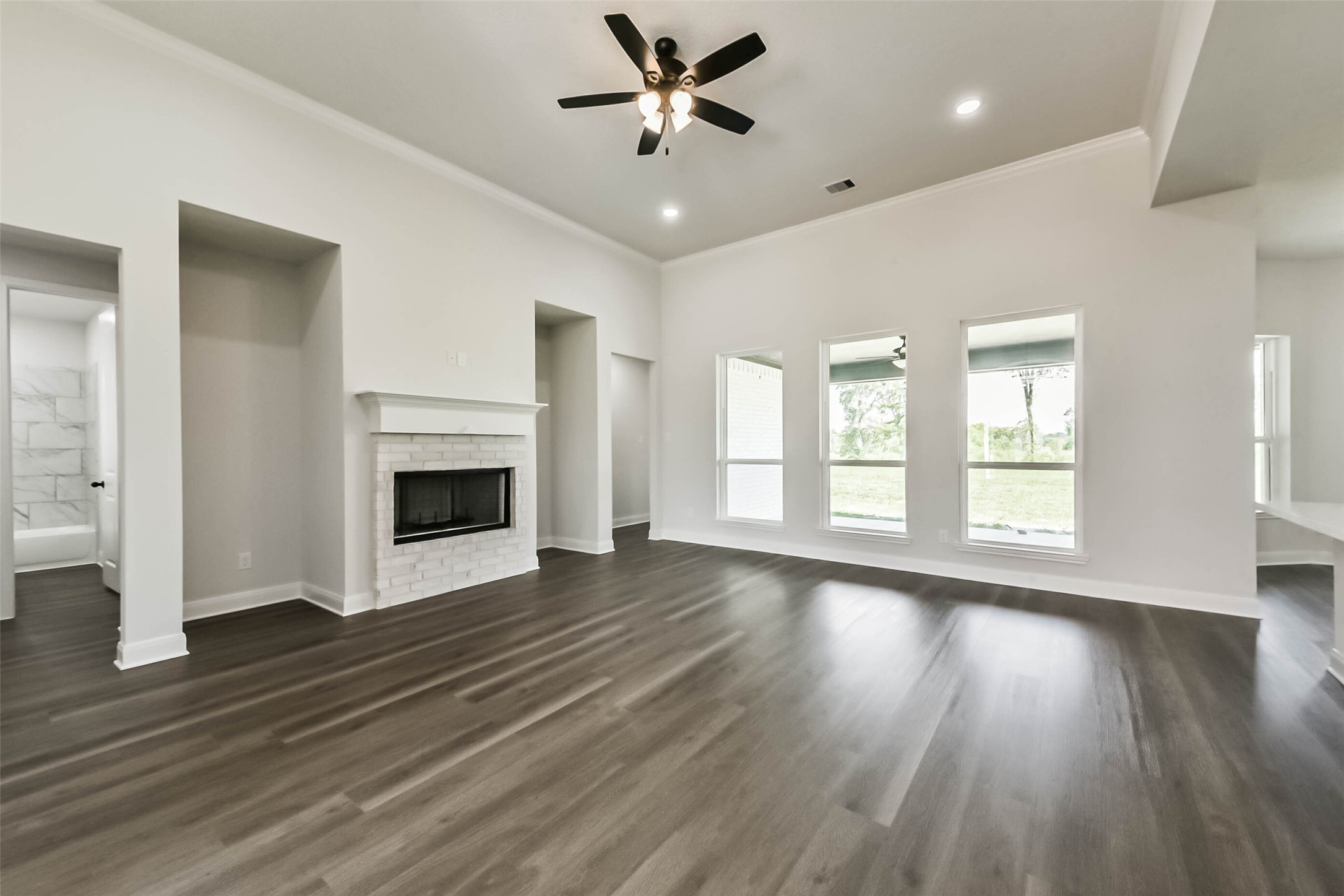6618 Freret Bayou Property Photo 10