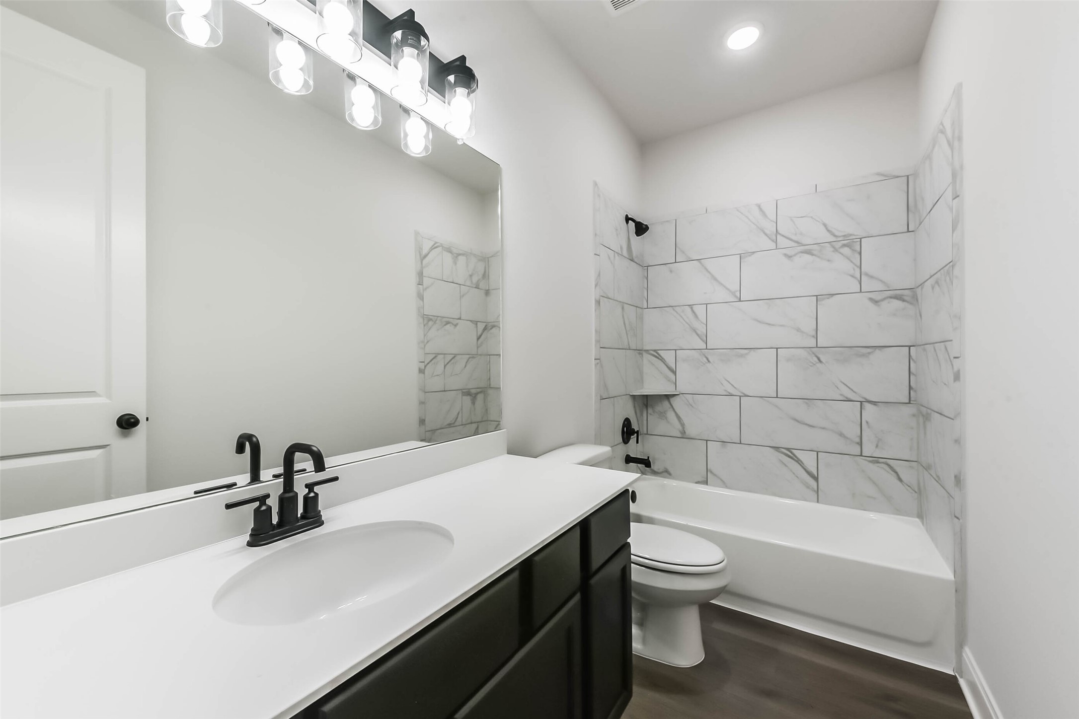 6618 Freret Bayou Property Photo 27