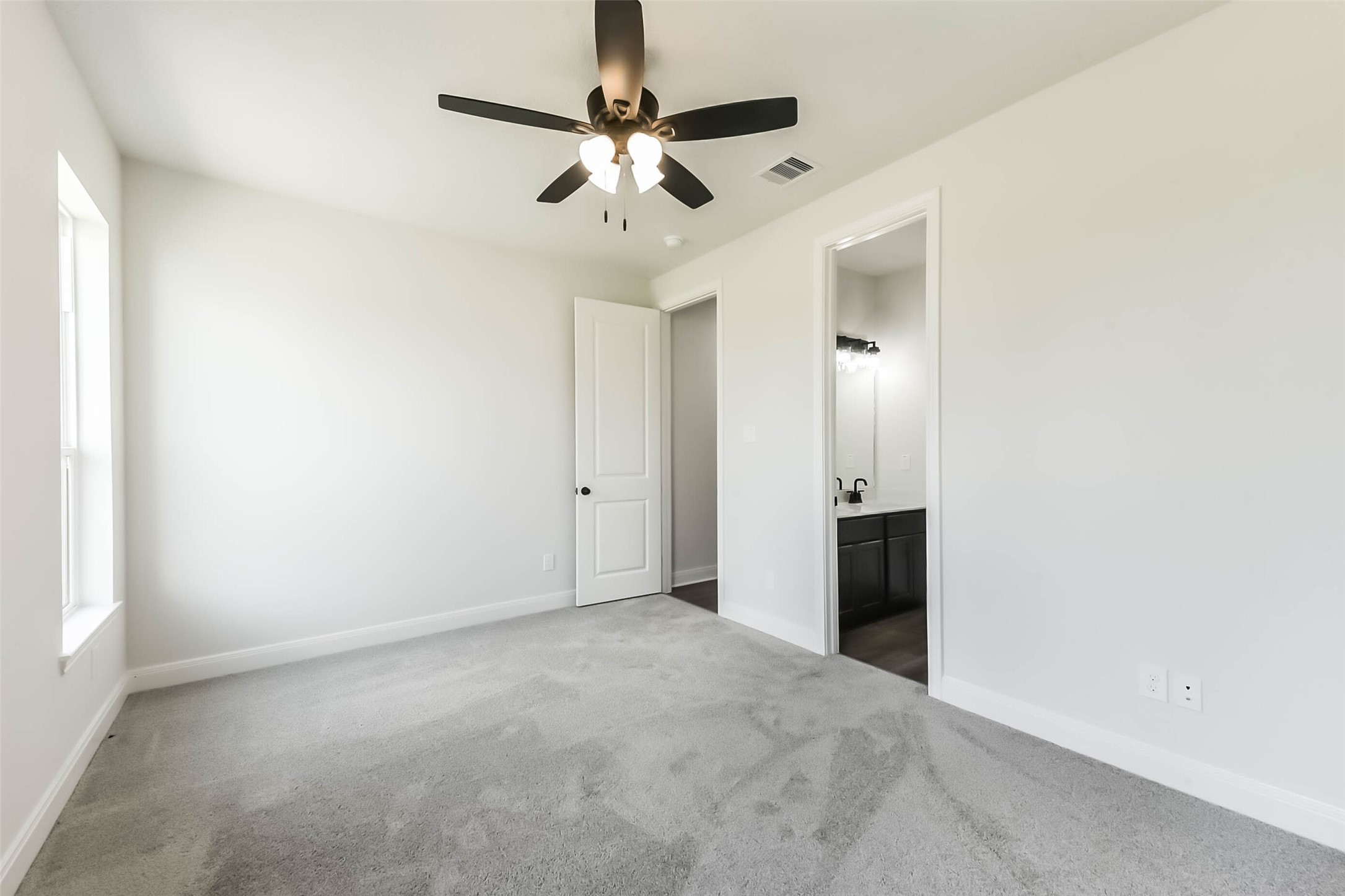 6618 Freret Bayou Property Photo 30