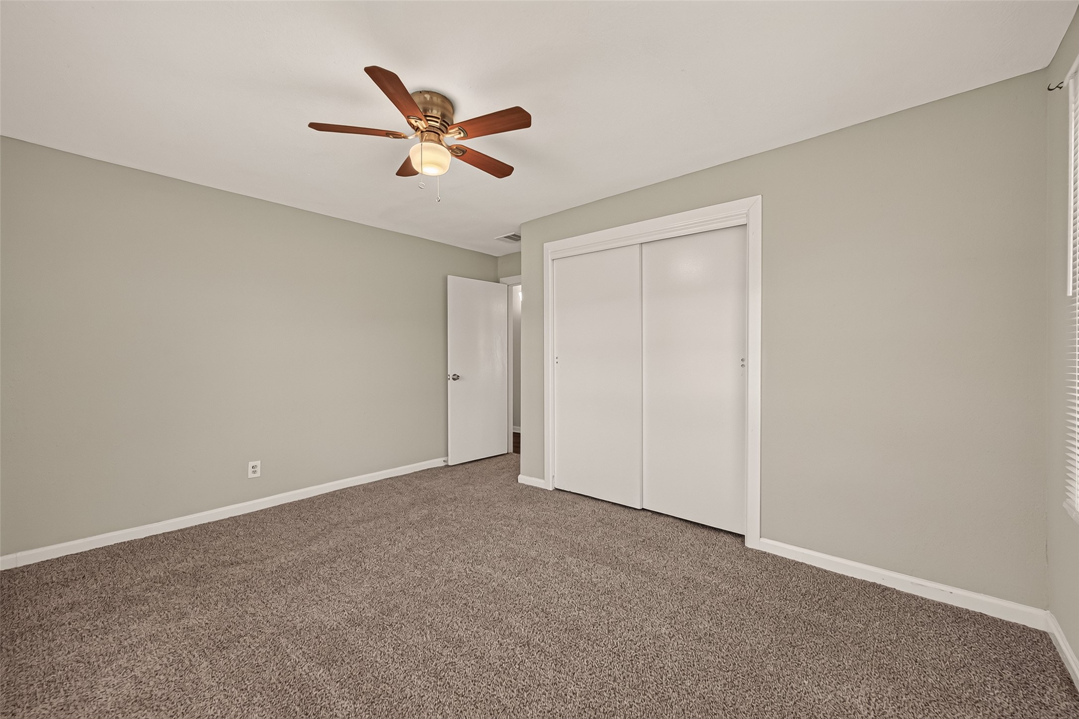 2422 Florence Street Property Photo 18