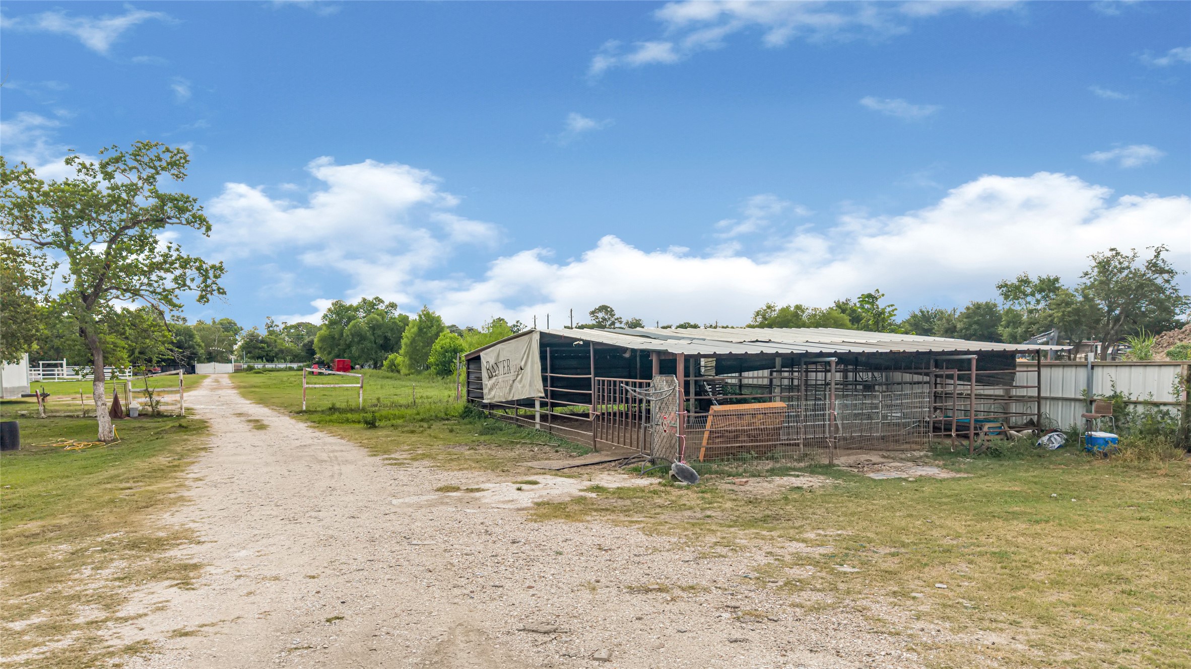 12010 Martindale Road Property Photo 11