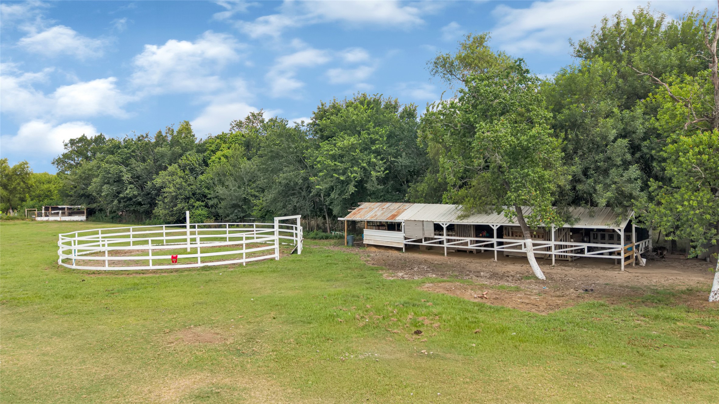 12010 Martindale Road Property Photo 12