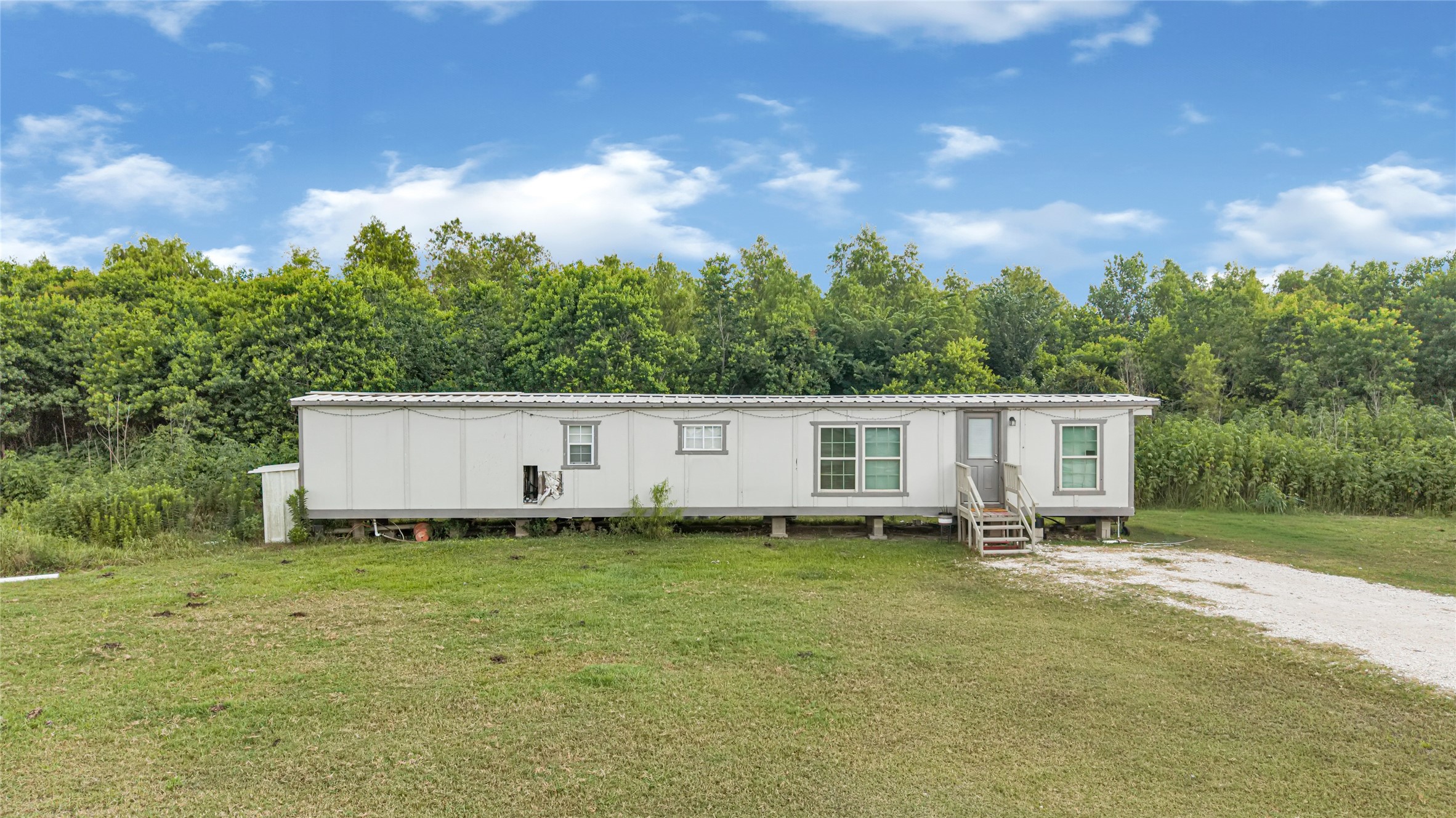 12010 Martindale Road Property Photo 14