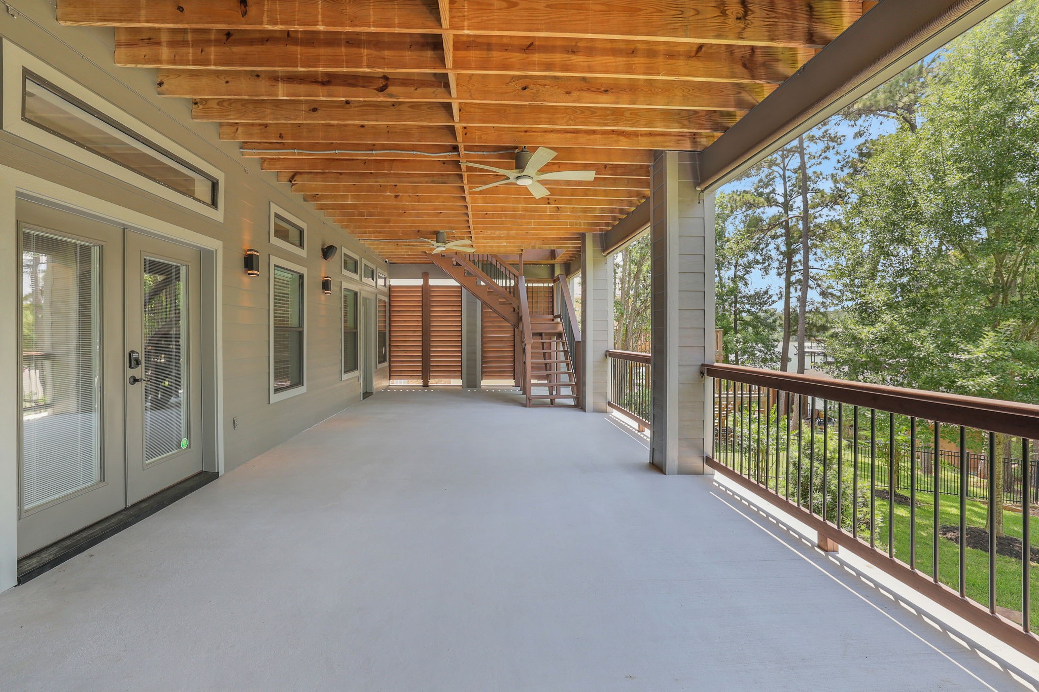 270 Lake Grove Drive Property Photo 34