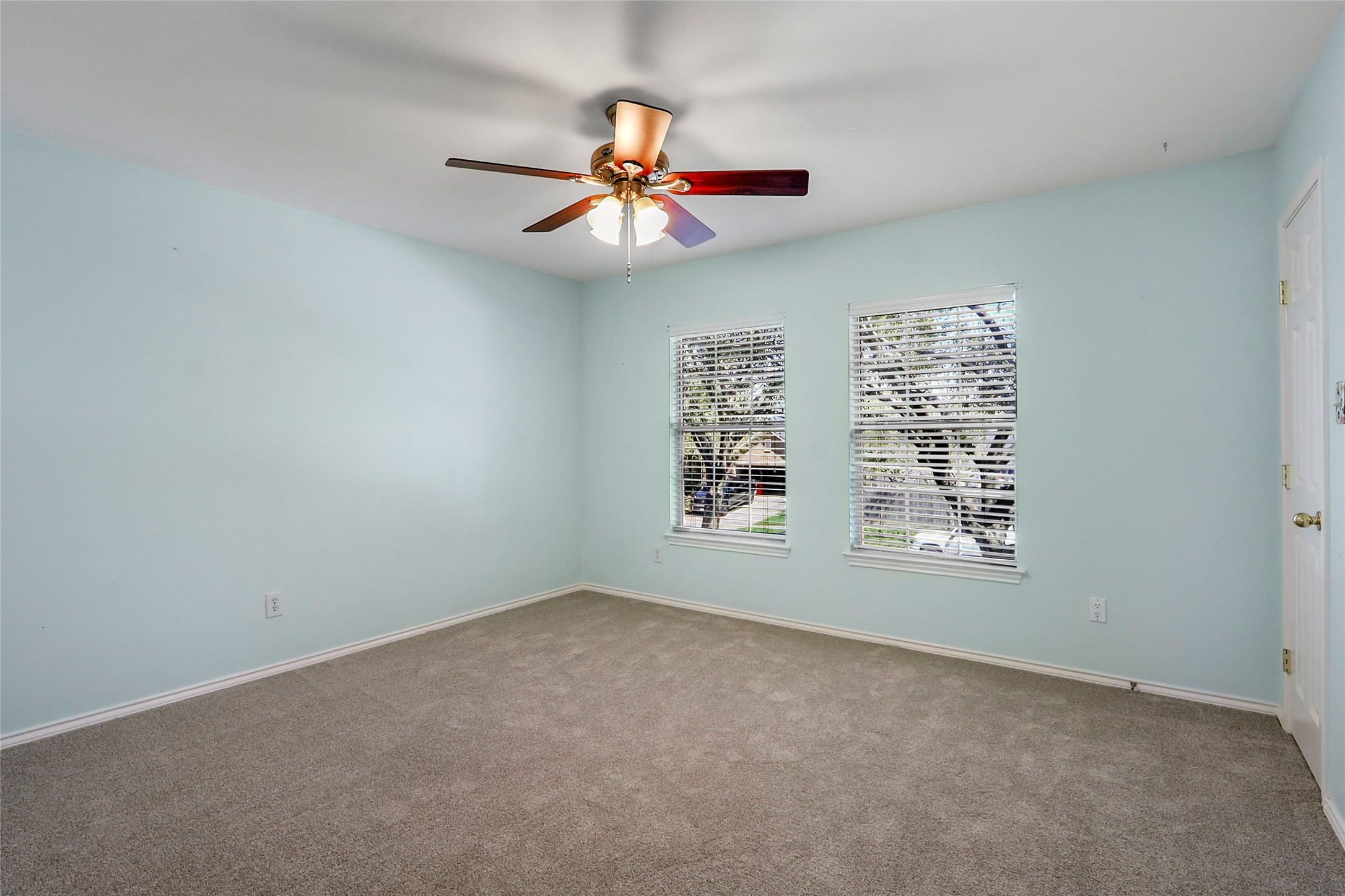 1611 Brady Creek Lane Property Photo 12