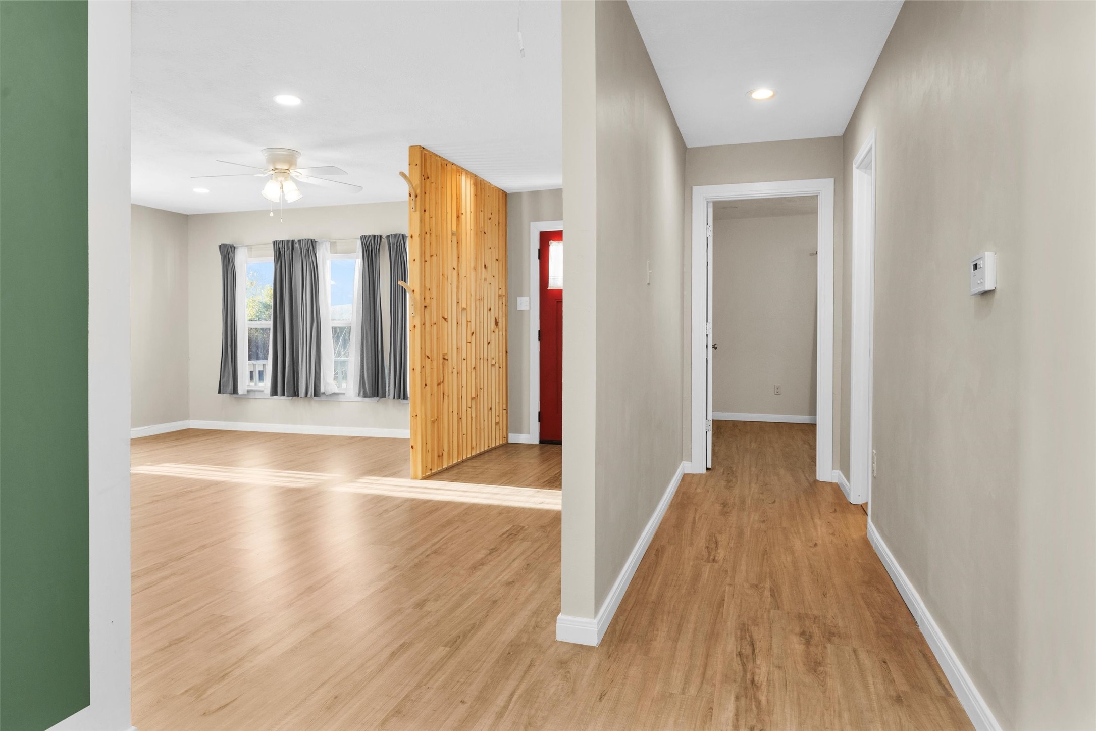 221 Carrell Street Property Photo 22