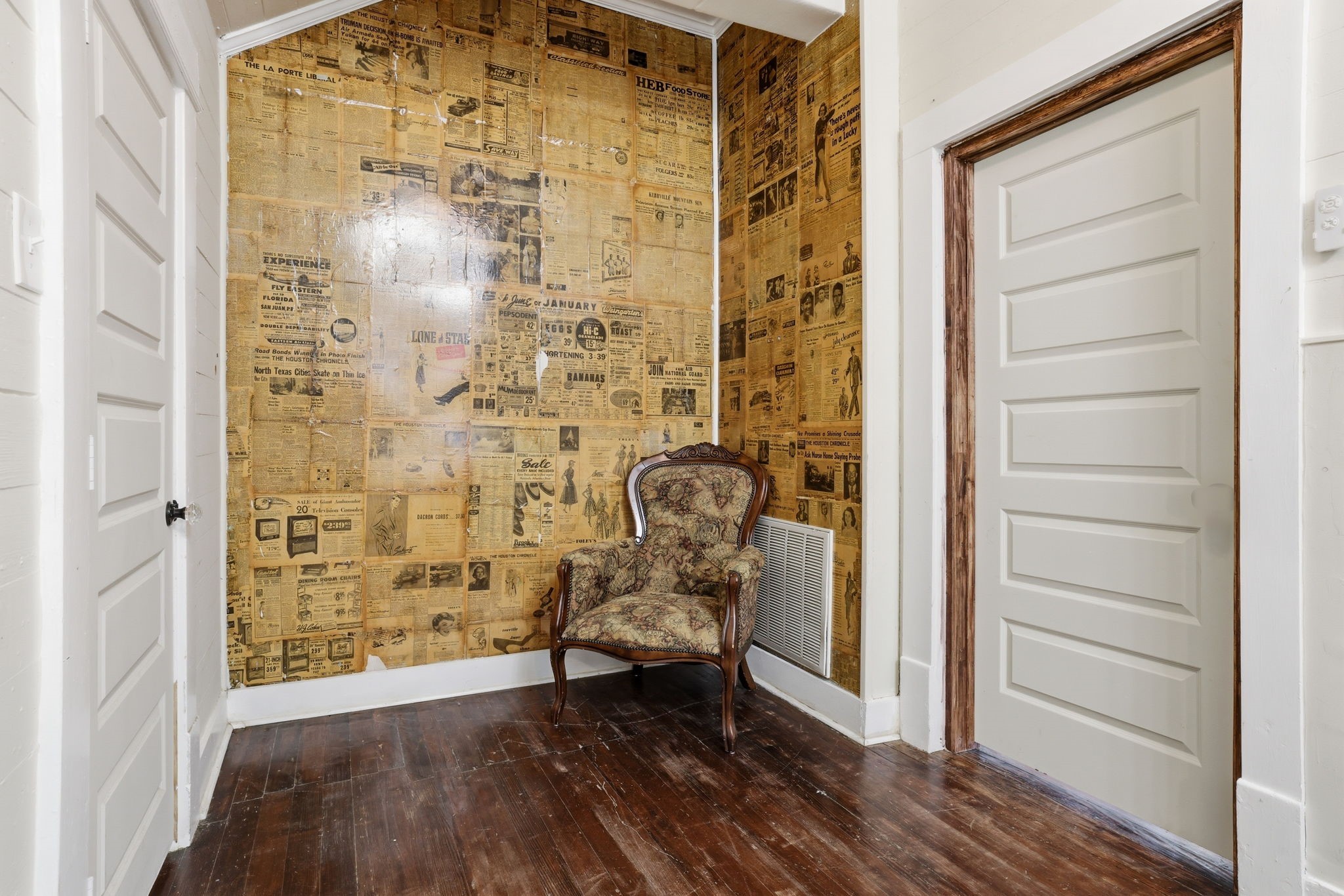 410 S Carroll Street Property Photo 23