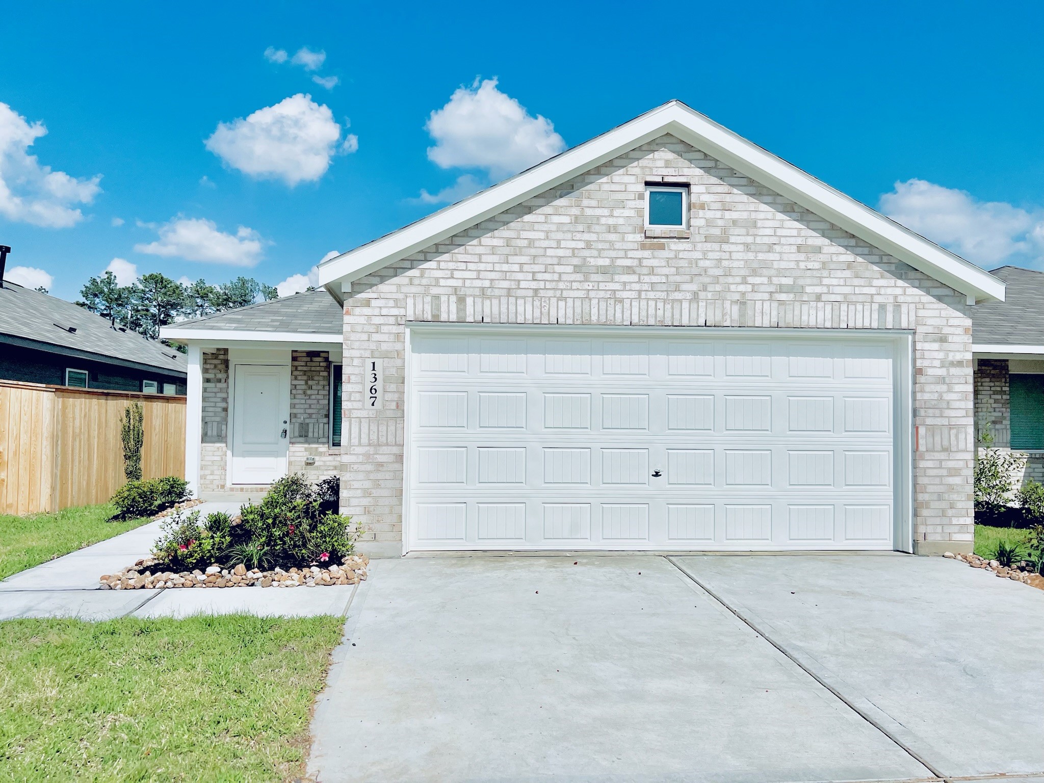 1367 Diamond Carnation Drive Property Photo 1