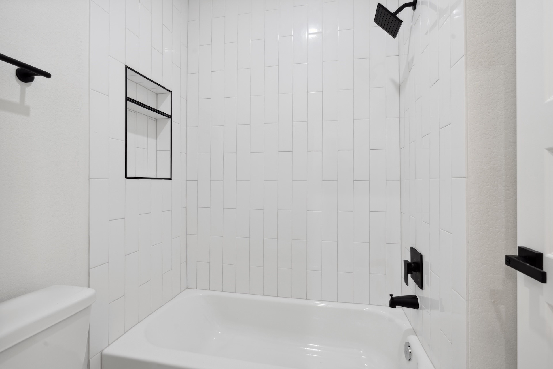 6408 Foster Street Property Photo 19