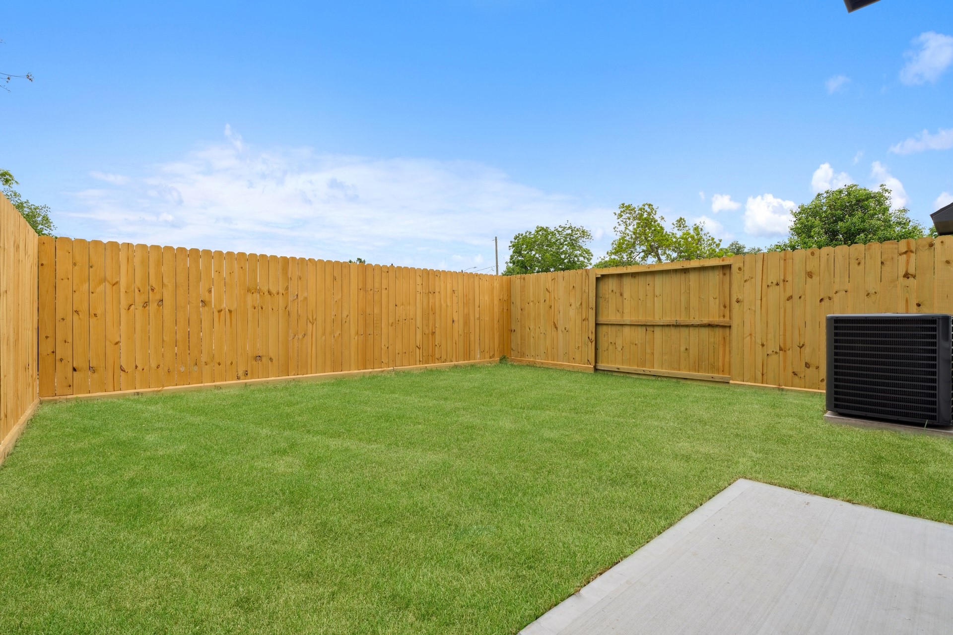 6408 Foster Street Property Photo 32