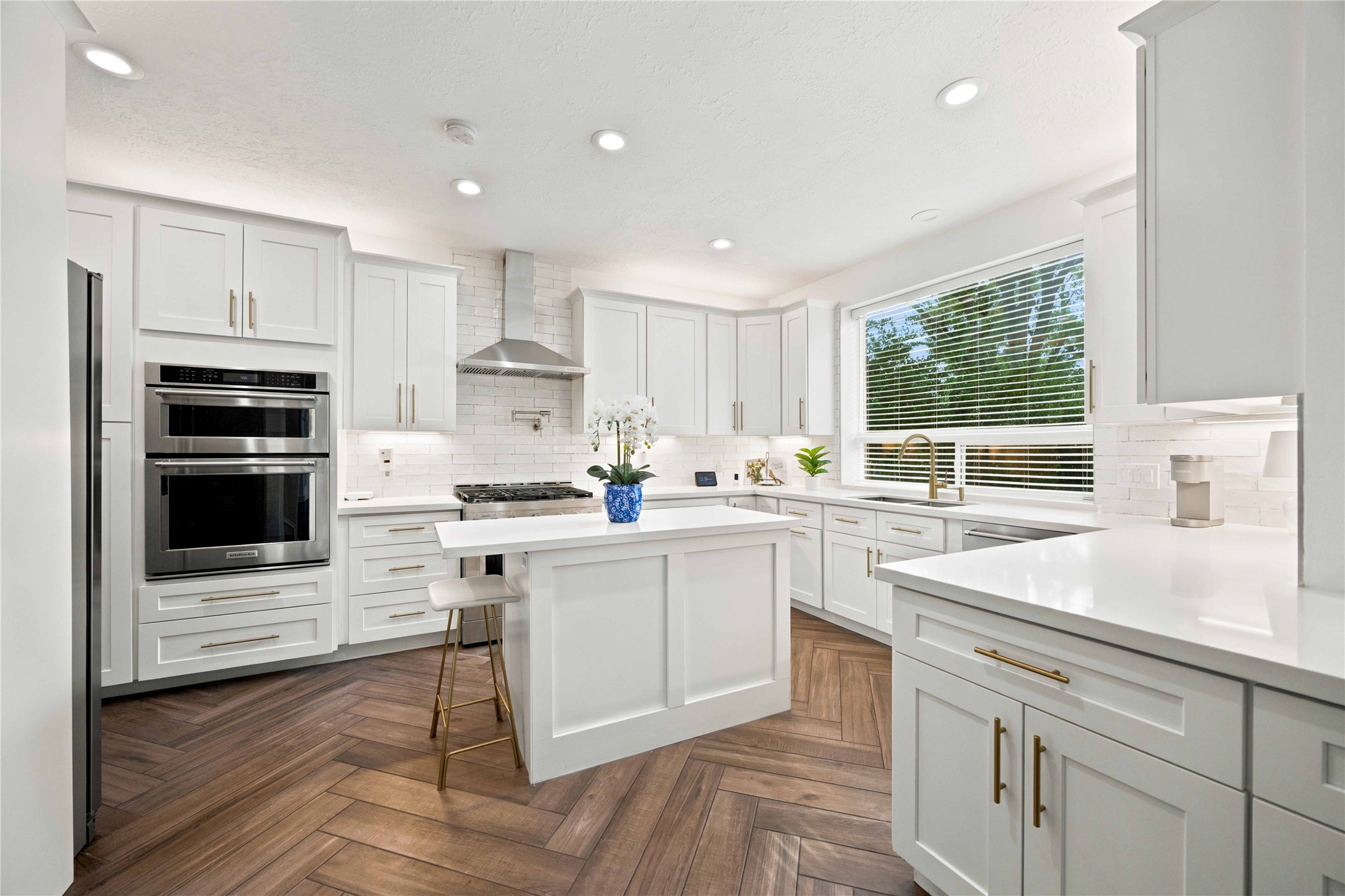 2718 Bermuda Dunes Drive Property Photo 16