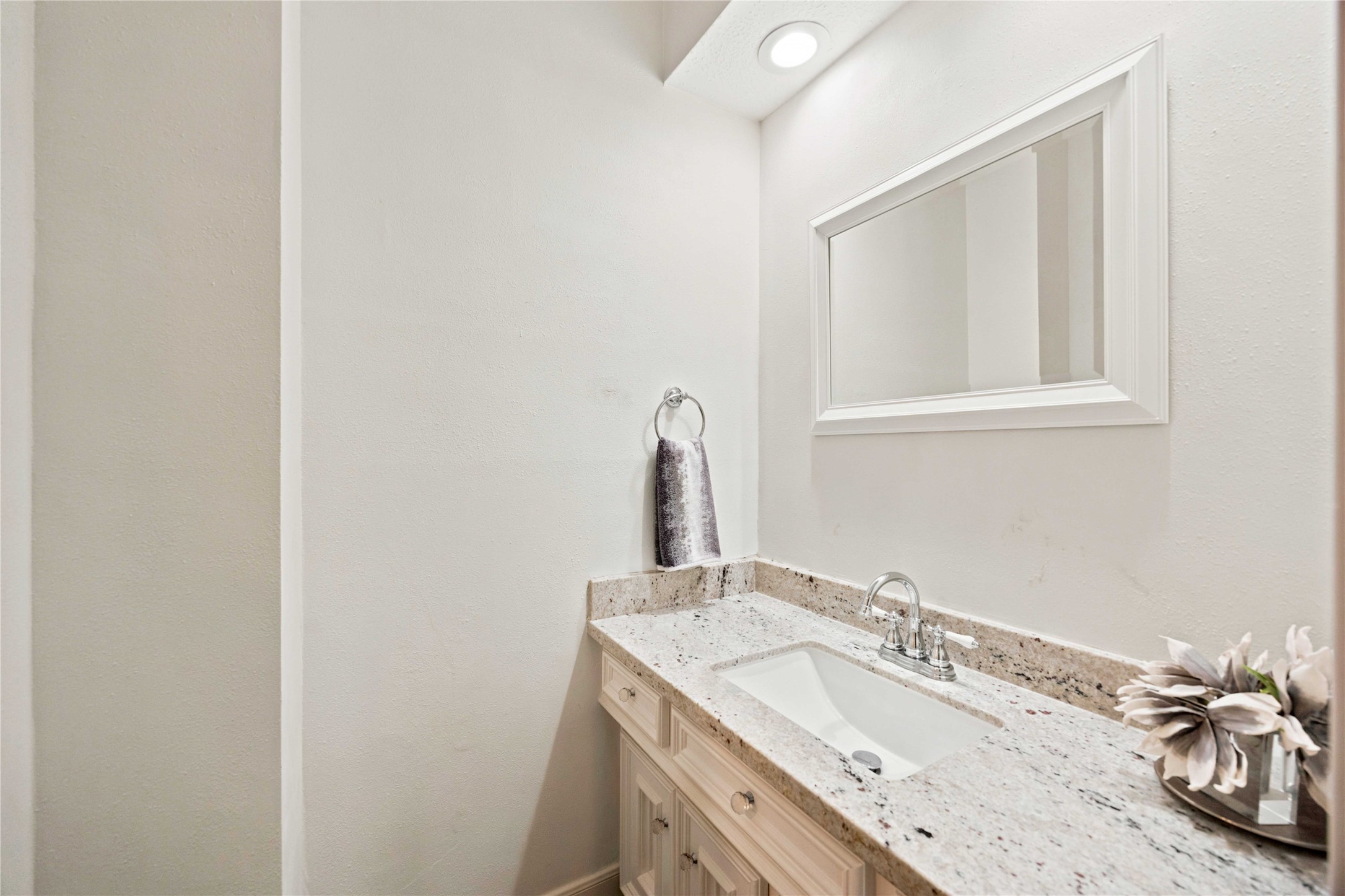 2718 Bermuda Dunes Drive Property Photo 38