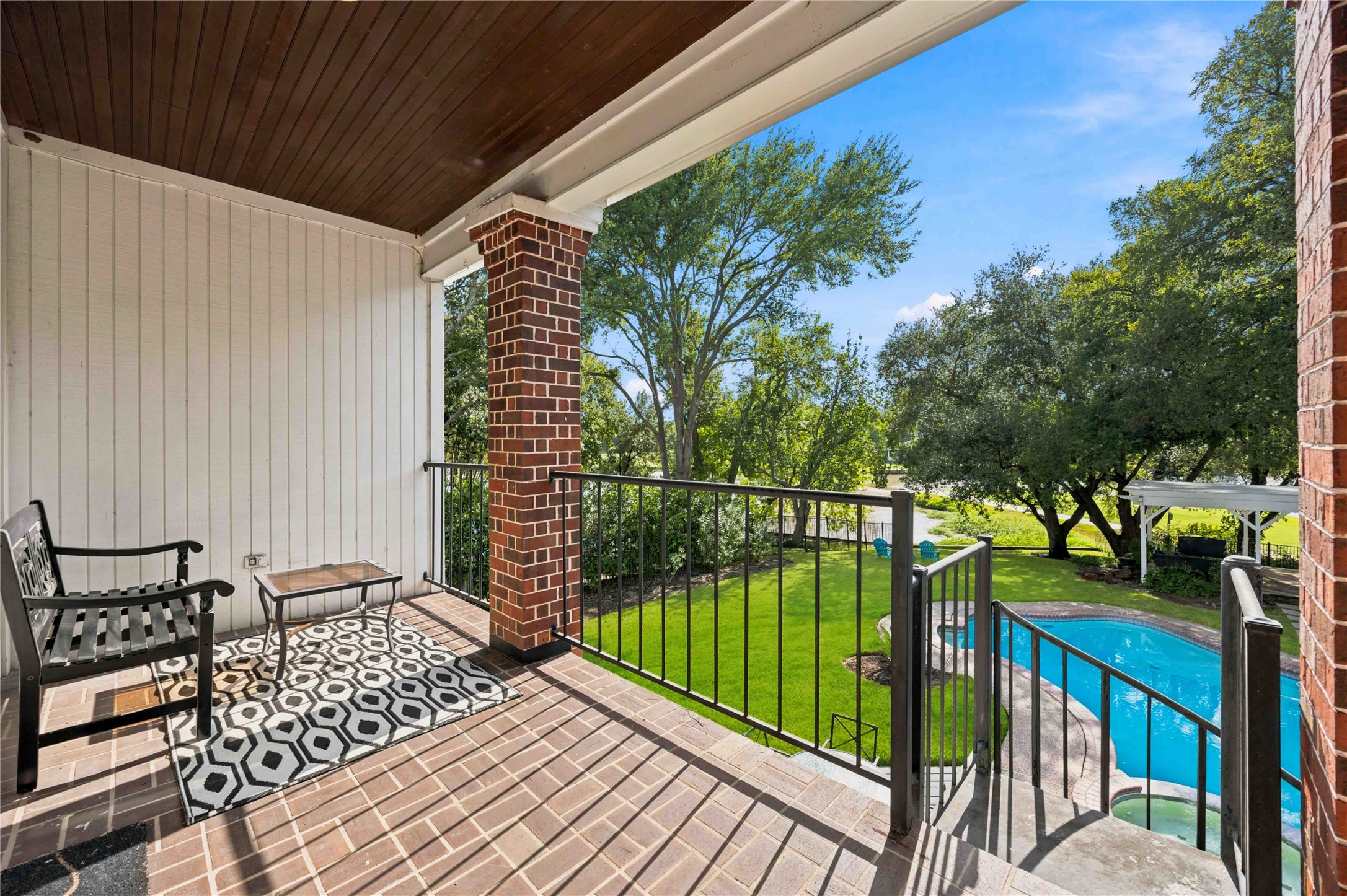 2718 Bermuda Dunes Drive Property Photo 46